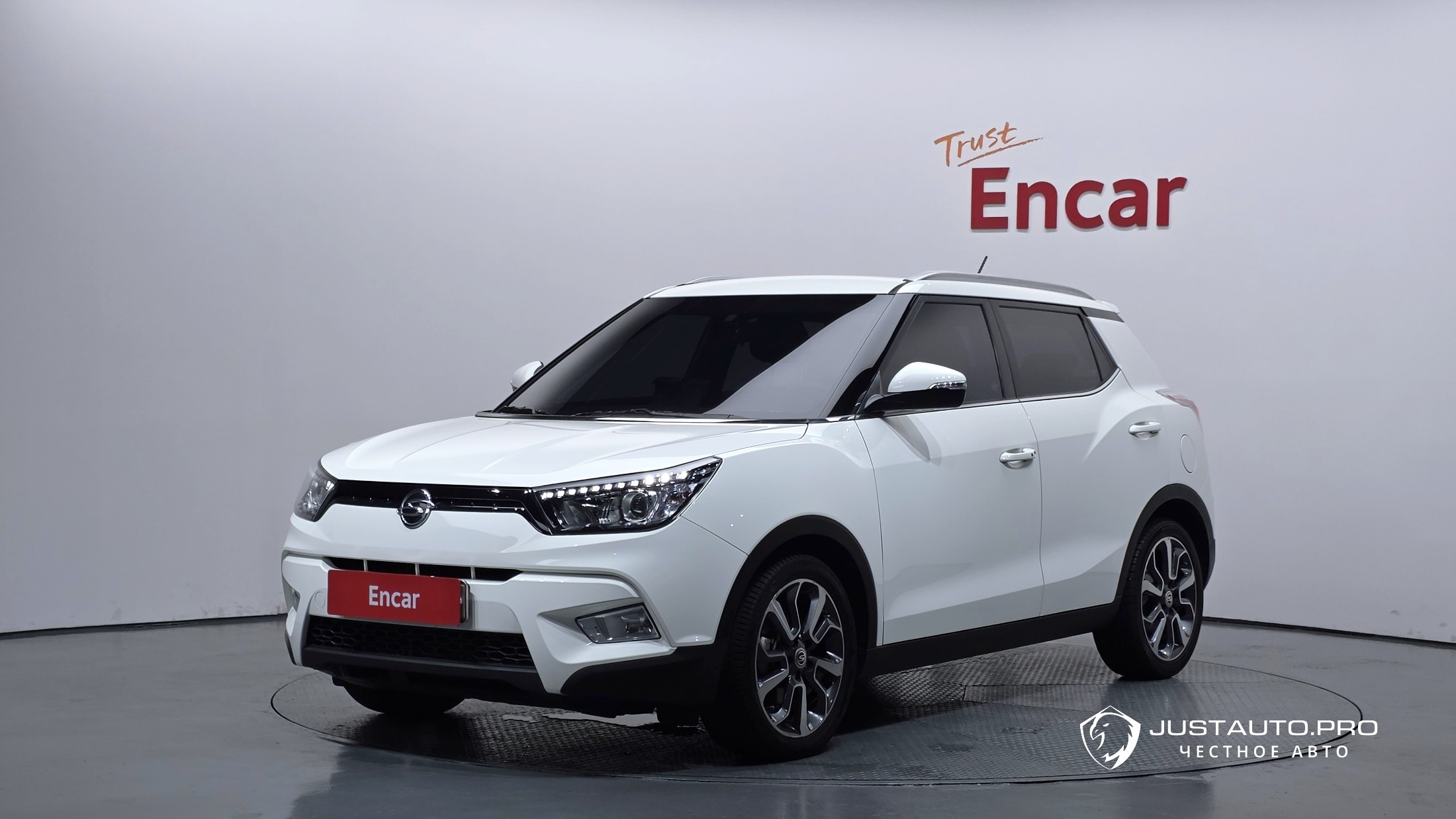 Автомобиль KG_Mobility_Ssangyong TIBOLI