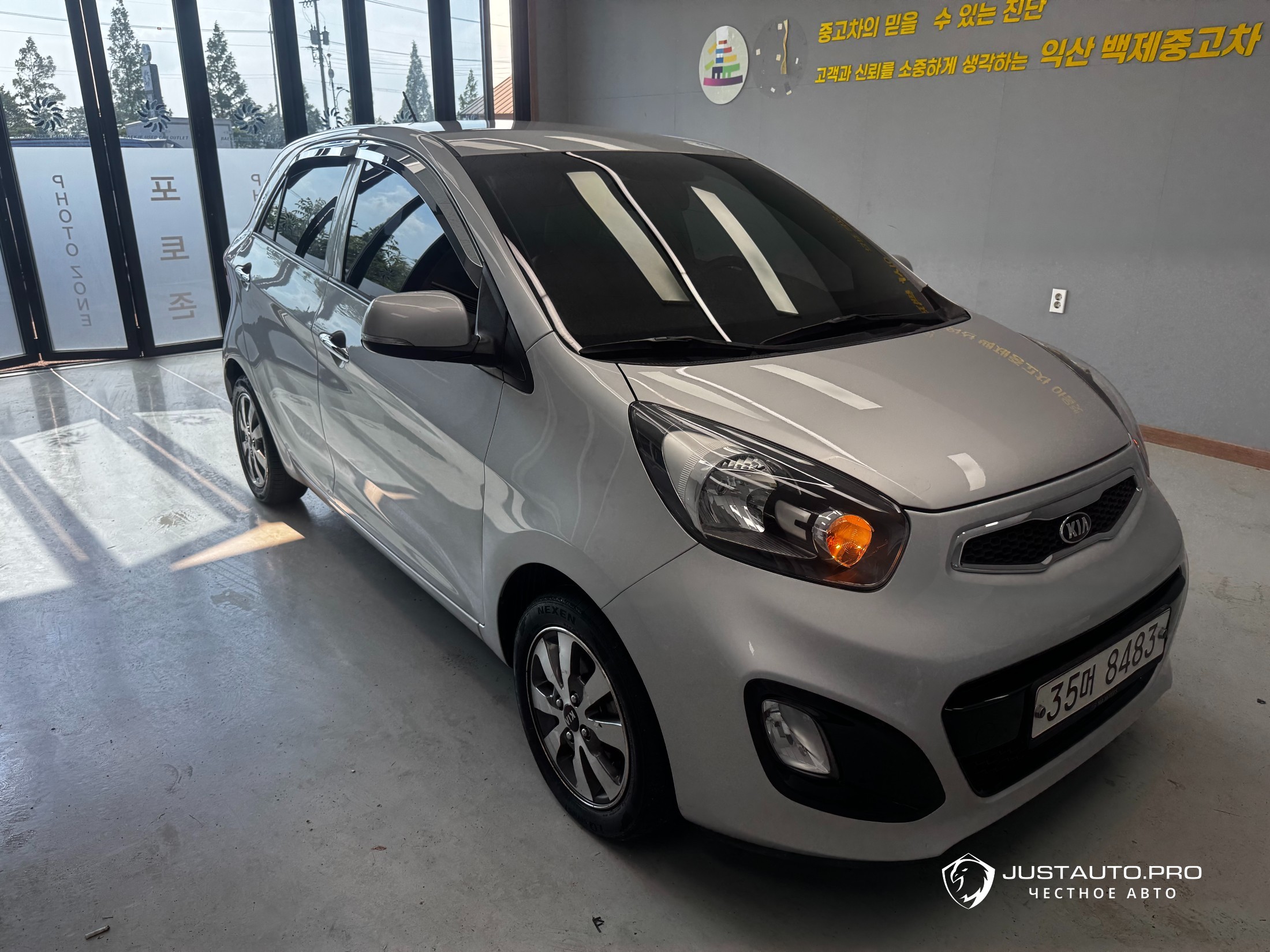 Автомобиль Kia morning