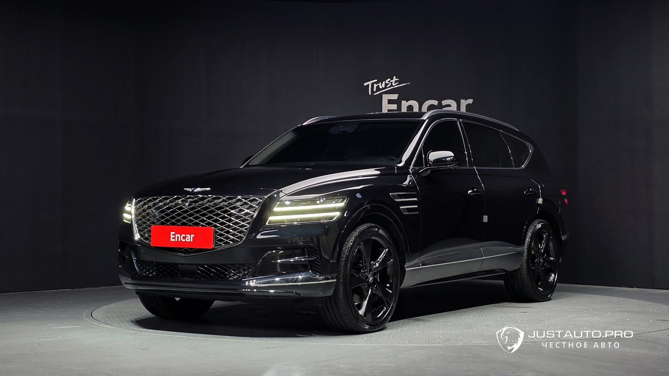 Автомобиль Genesis GV80