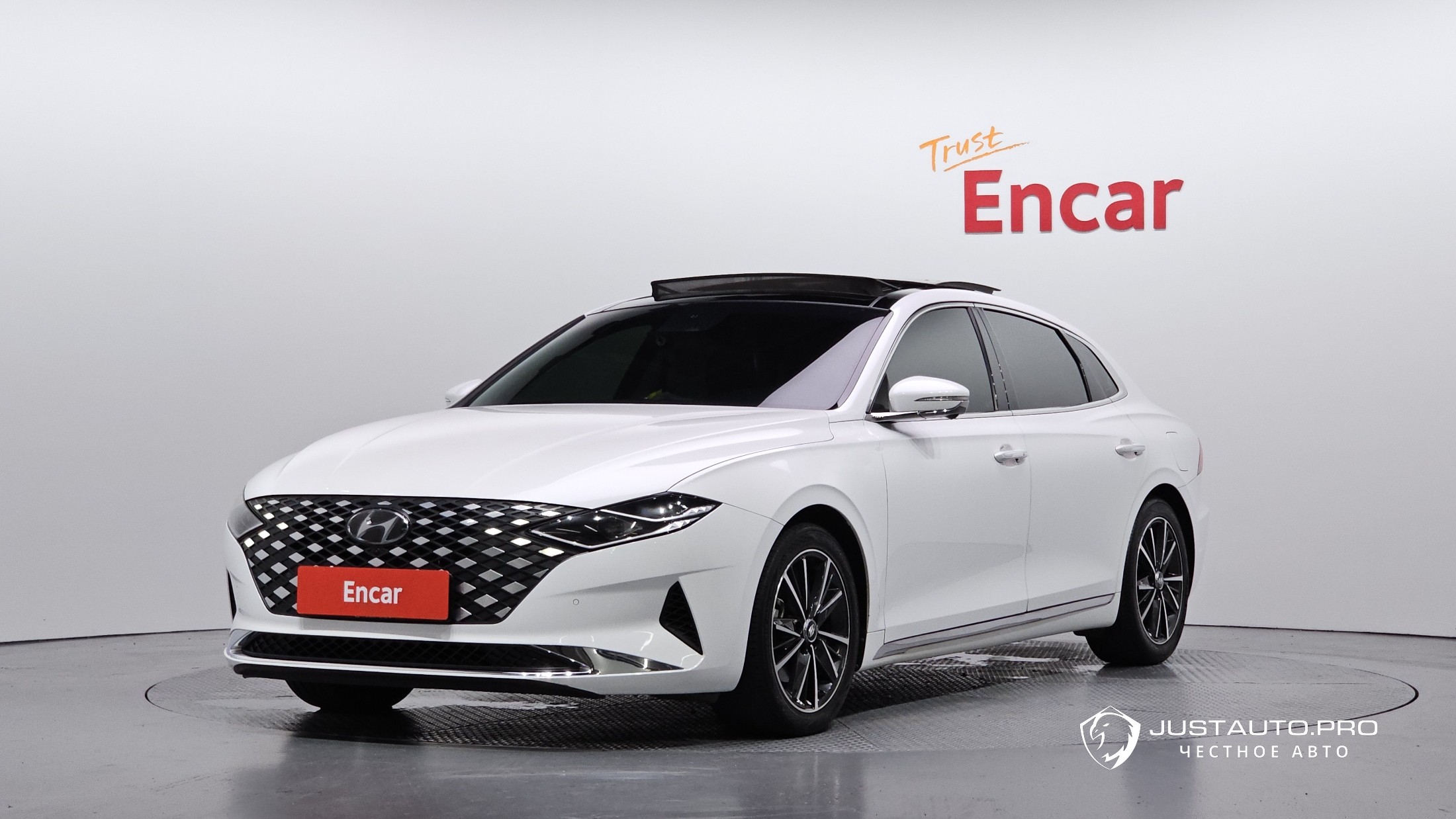 Автомобиль Hyundai Grandeur