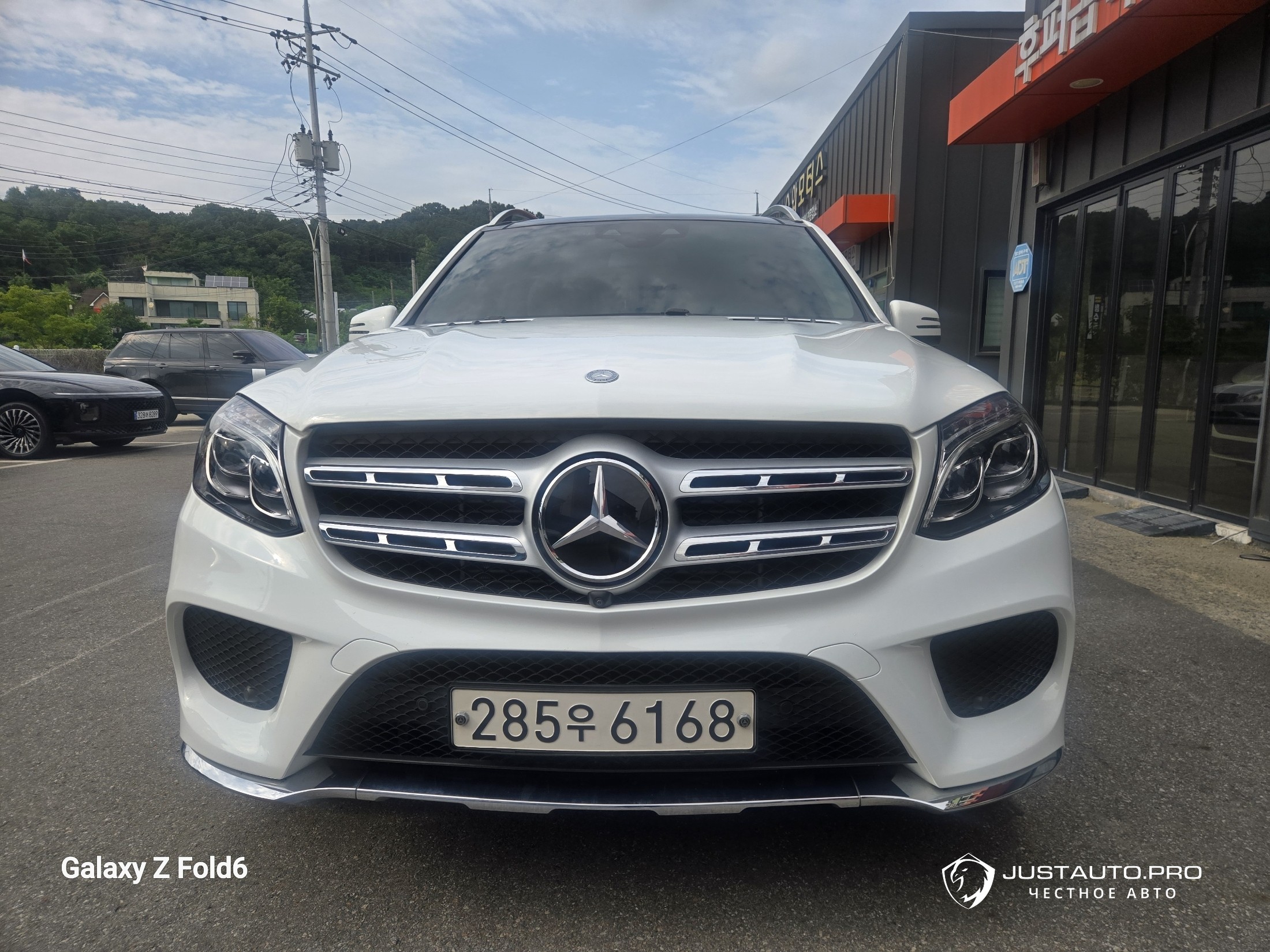 Автомобиль Mercedes-Benz GLS-Class