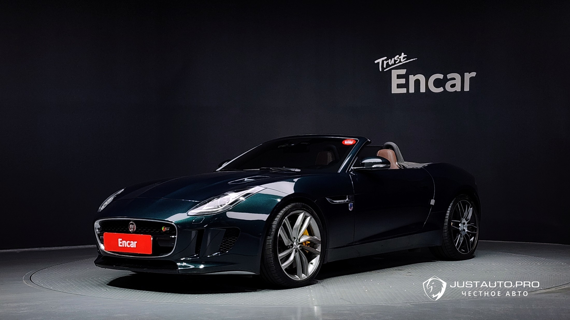 Автомобиль Jaguar F-TYPE