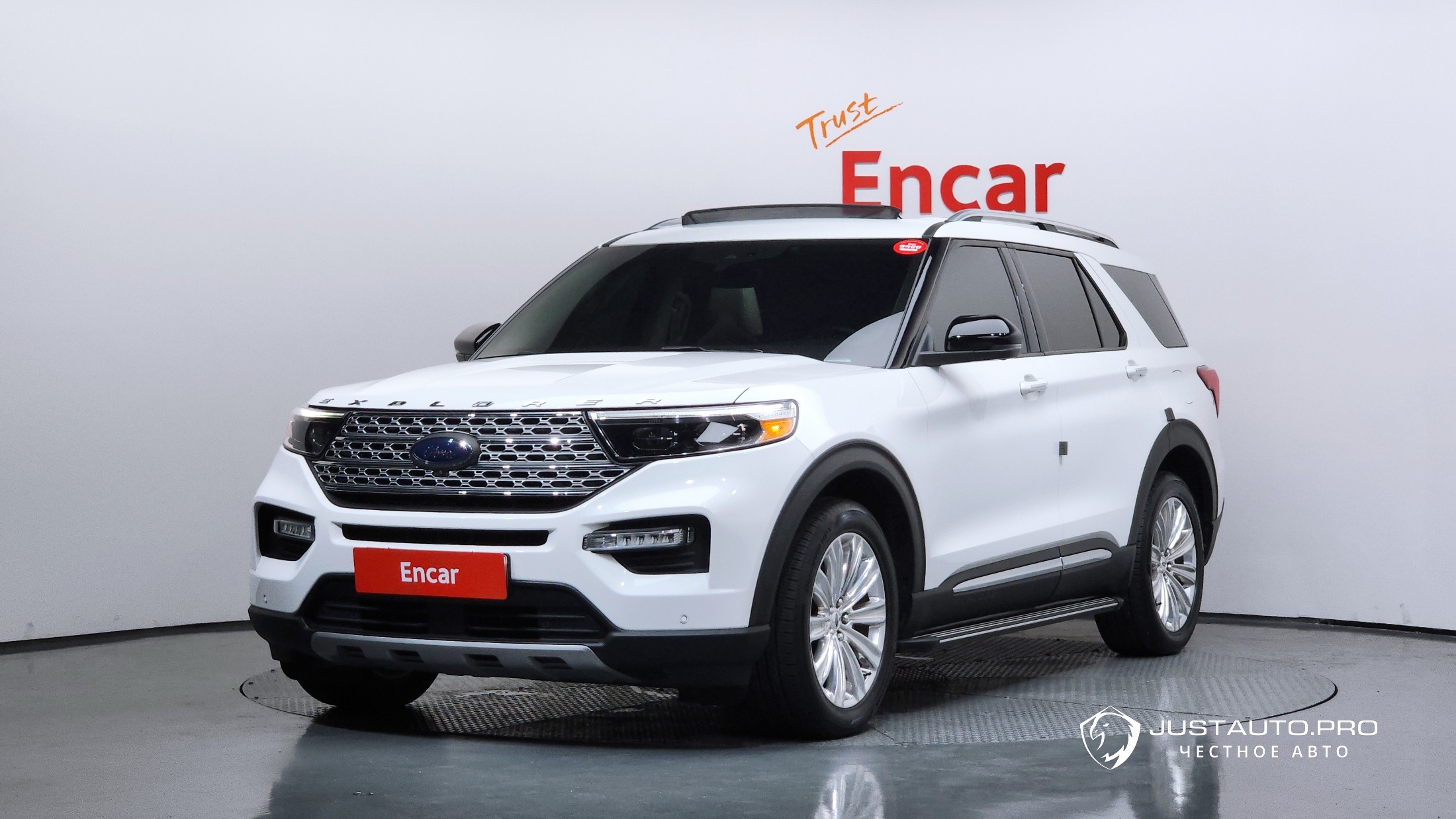 Автомобиль Ford Explorer