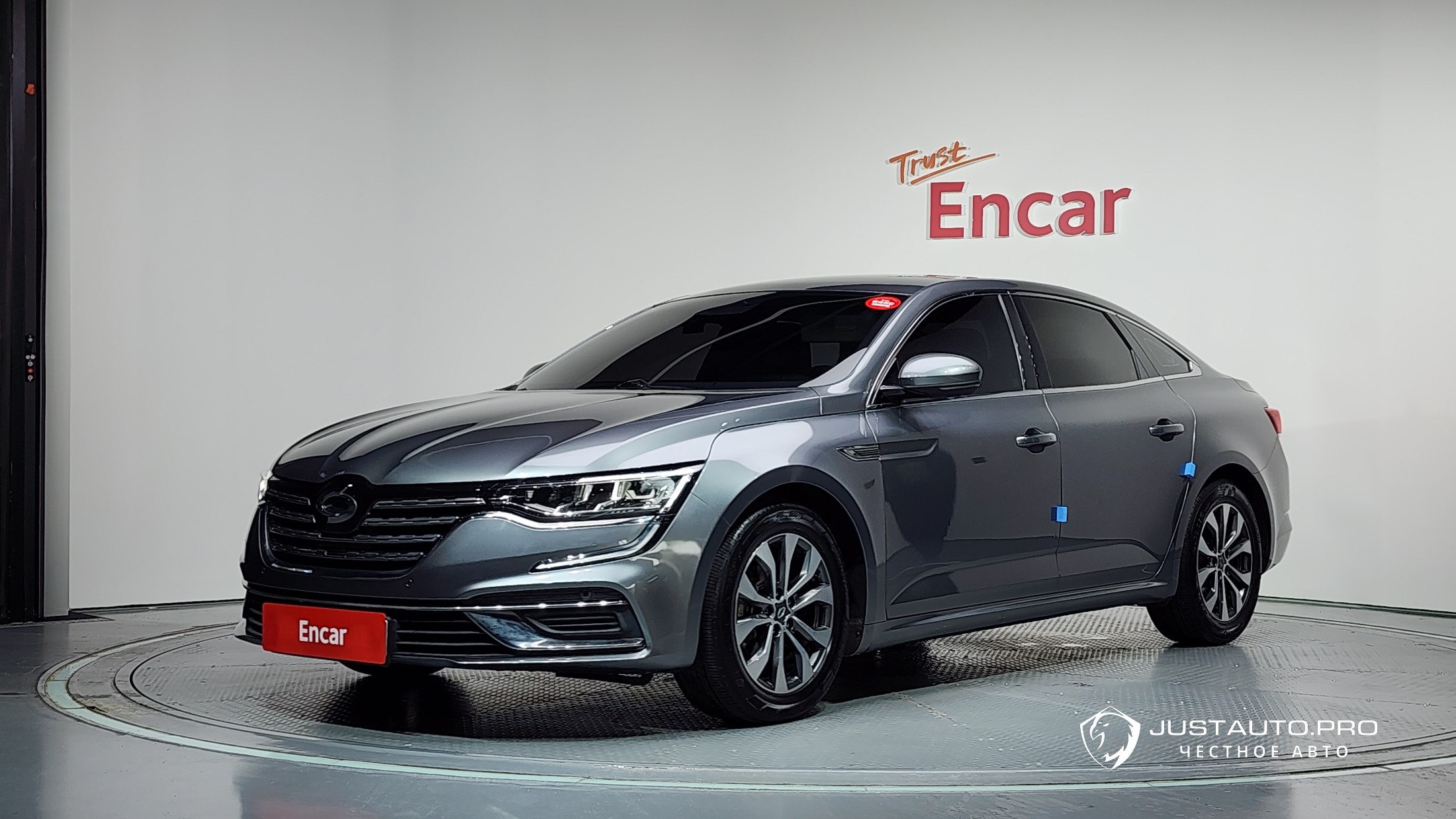 Автомобиль Renault-KoreaSamsung SM6