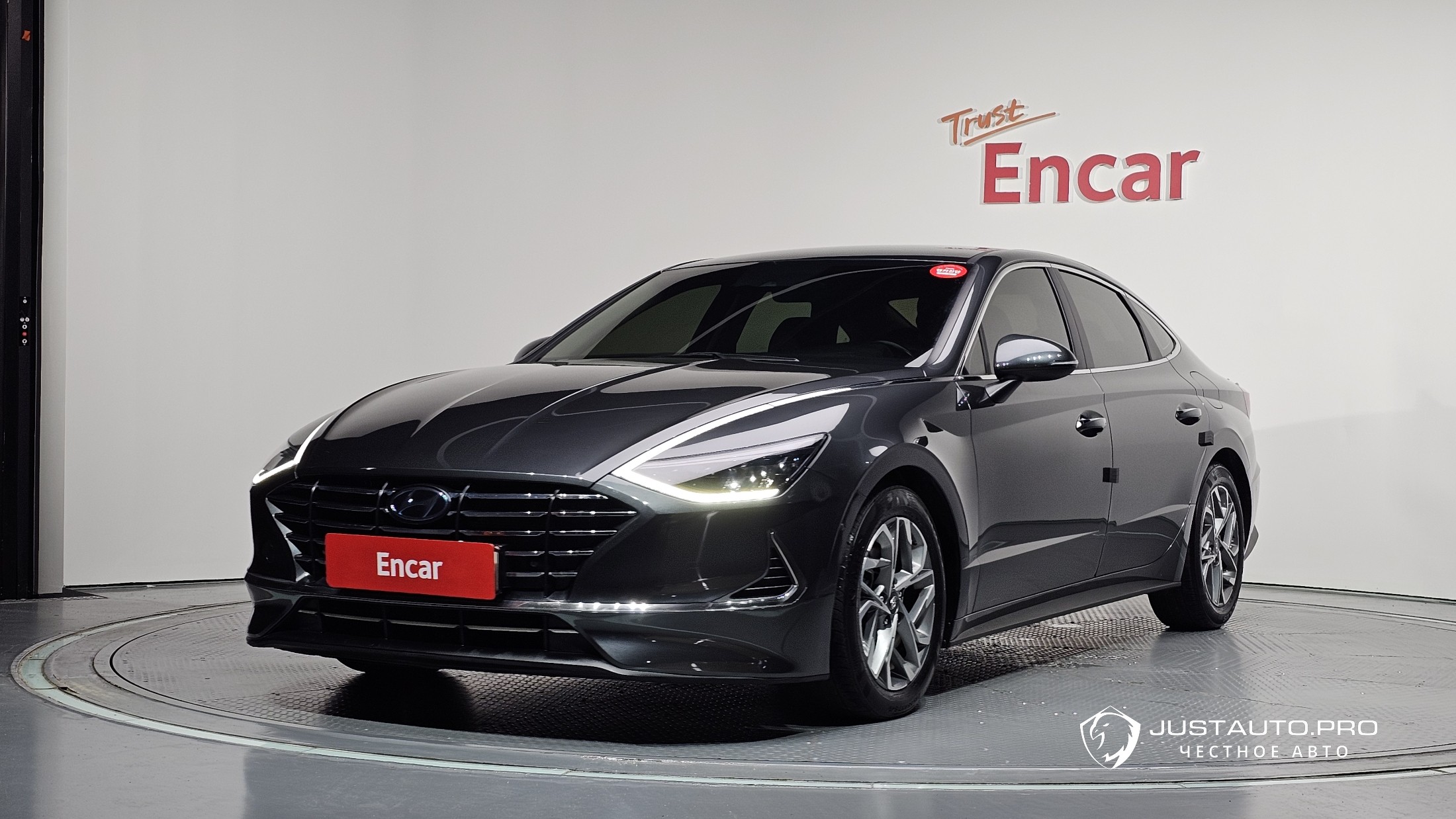 Автомобиль Hyundai Sonata