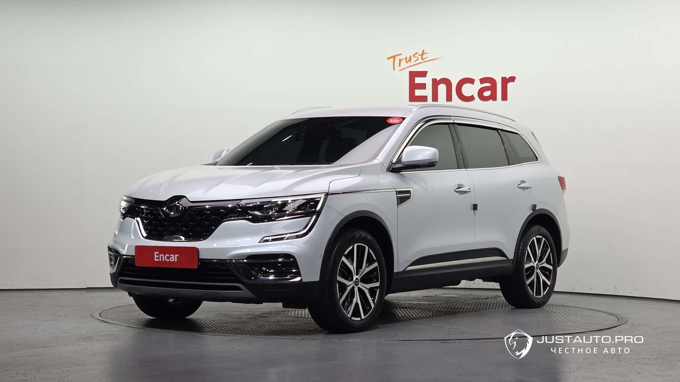 Автомобиль Renault-KoreaSamsung QM6