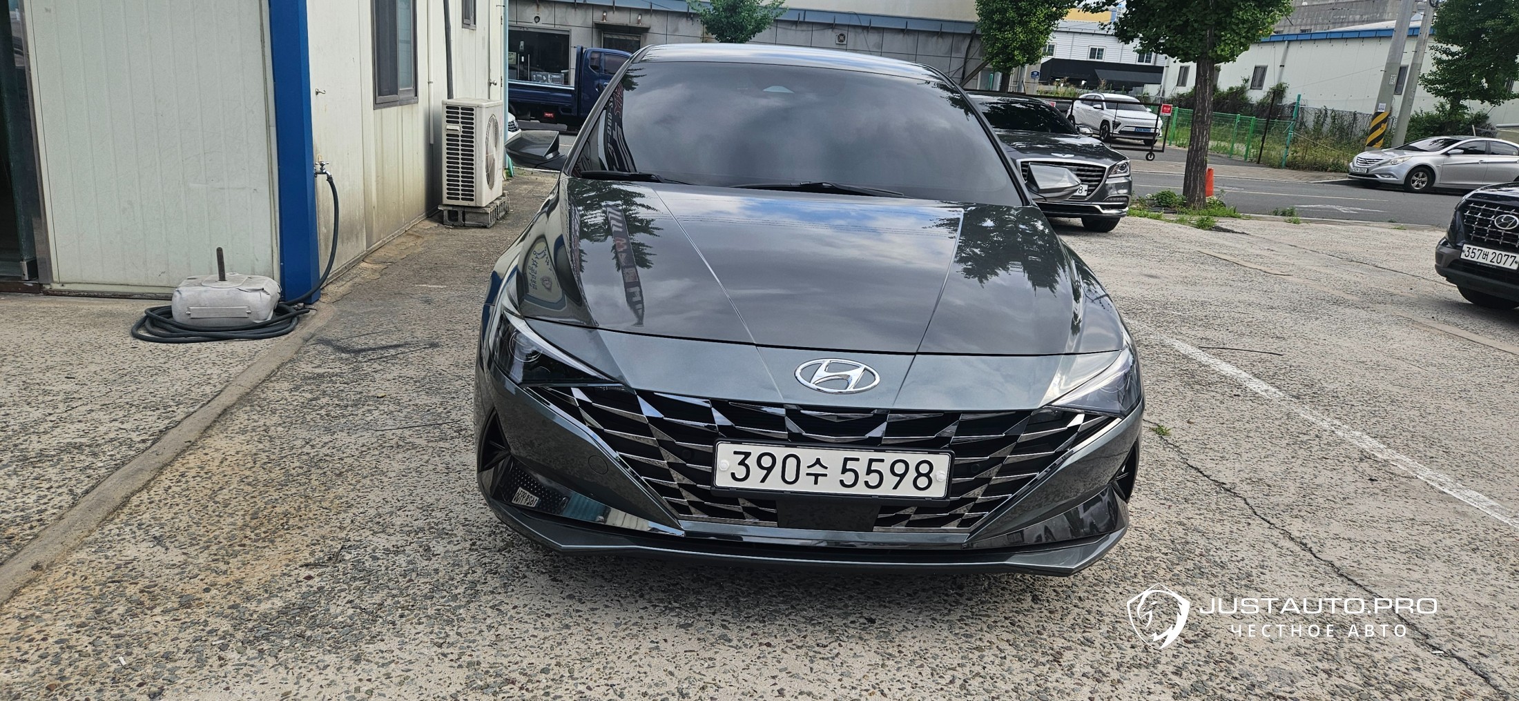 Автомобиль Hyundai AVANTE