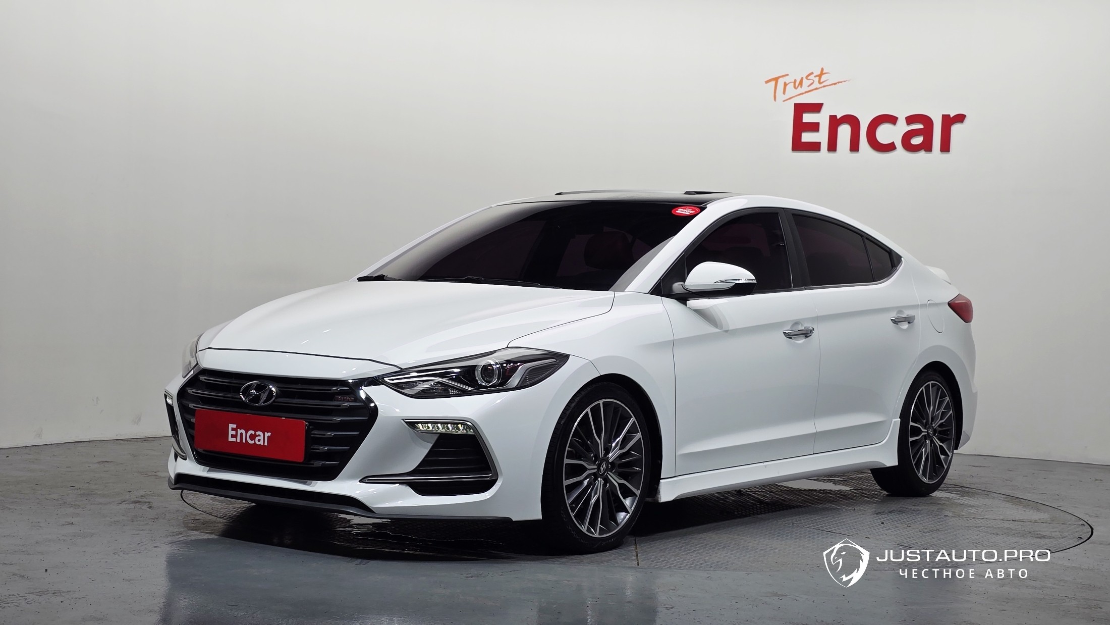 Автомобиль Hyundai AVANTE