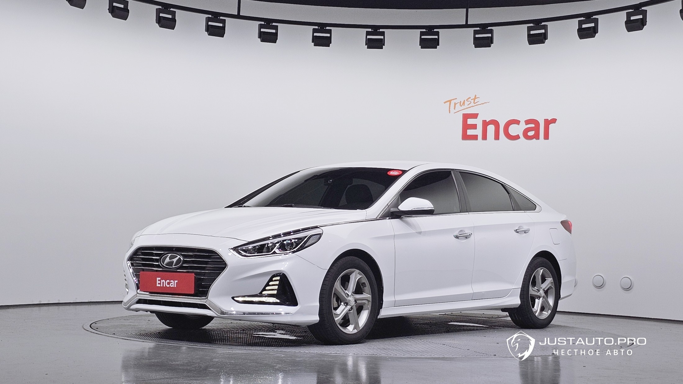 Автомобиль Hyundai Sonata