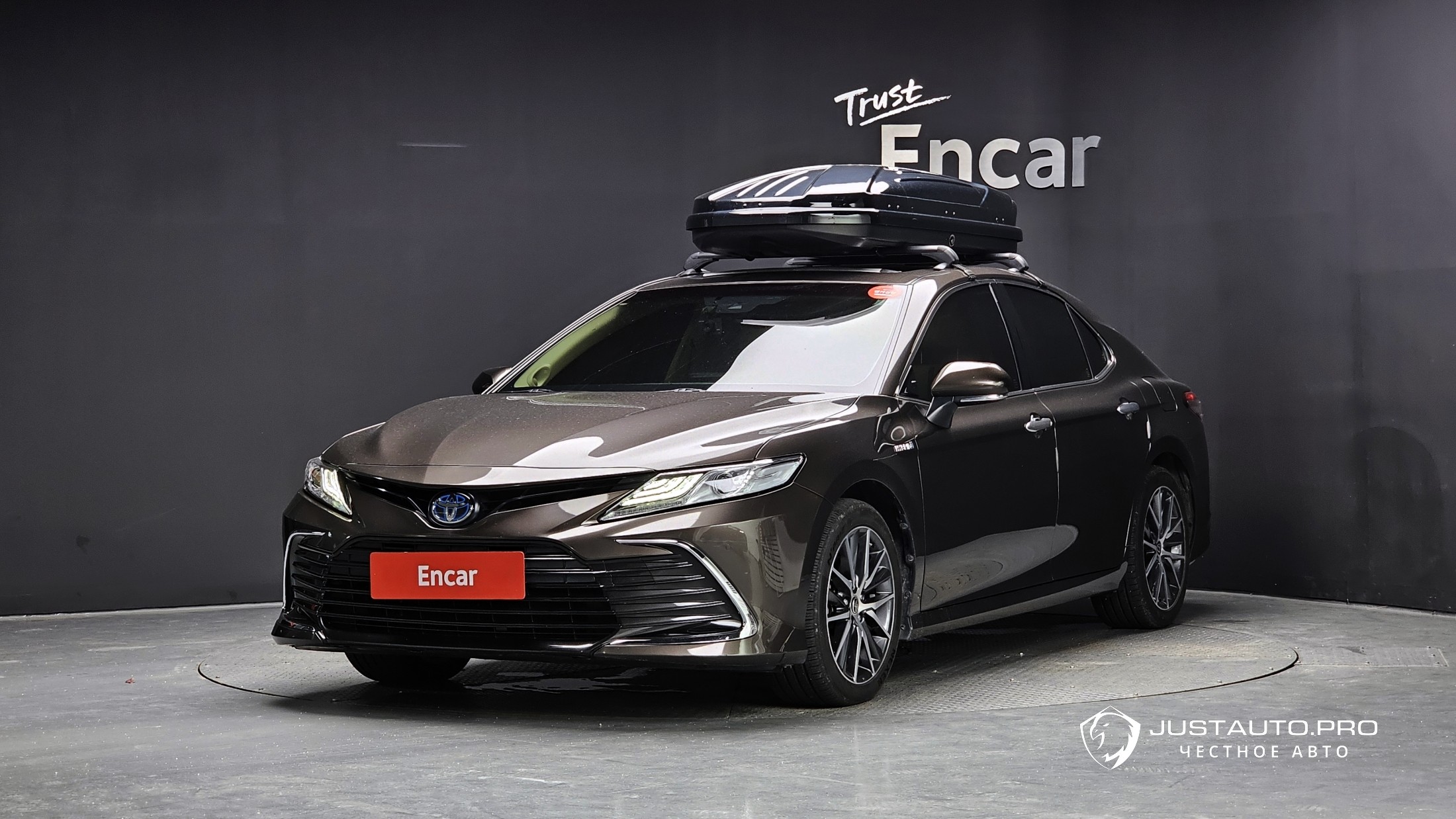 Автомобиль Toyota Camry