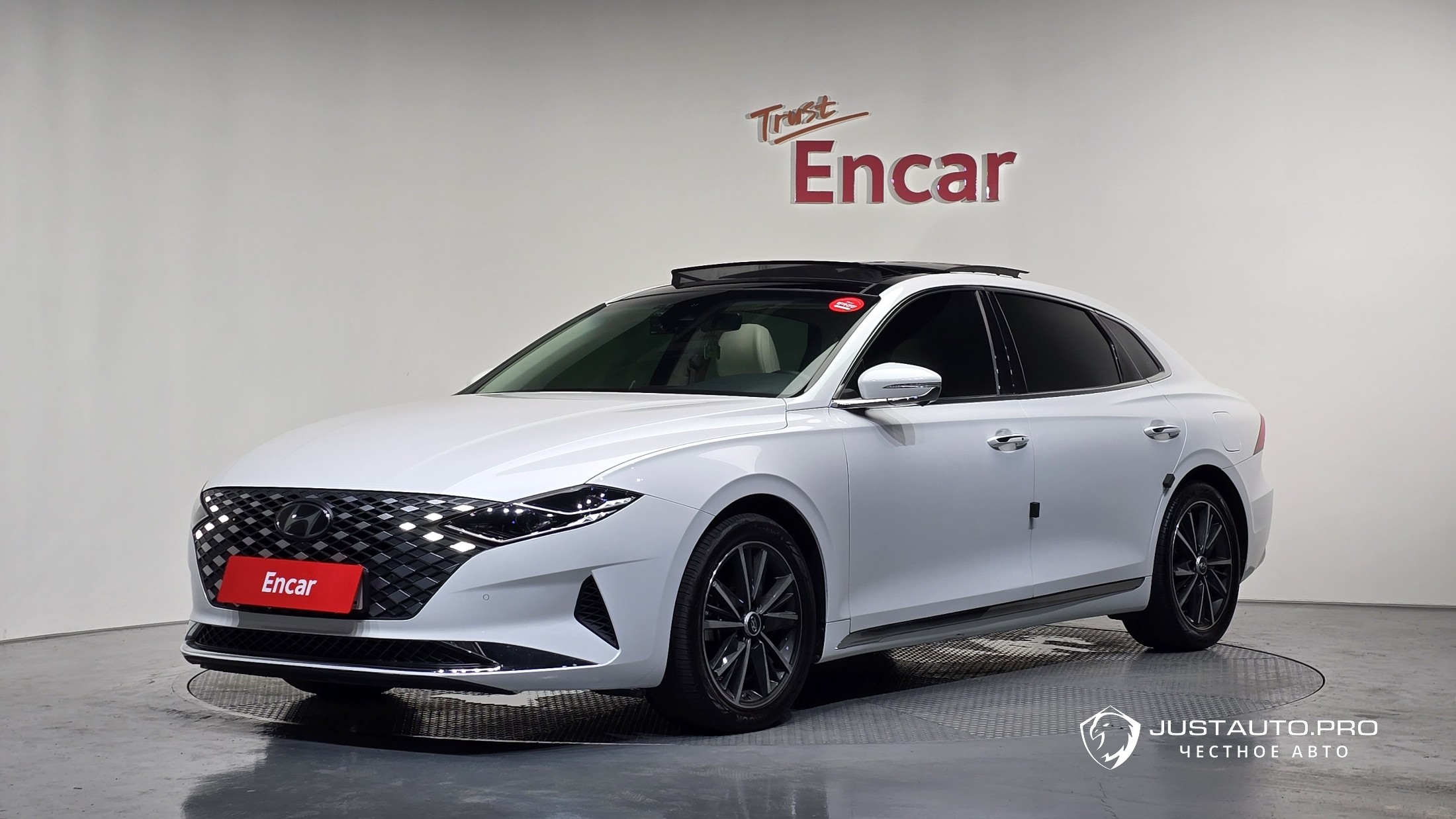 Автомобиль Hyundai Grandeur