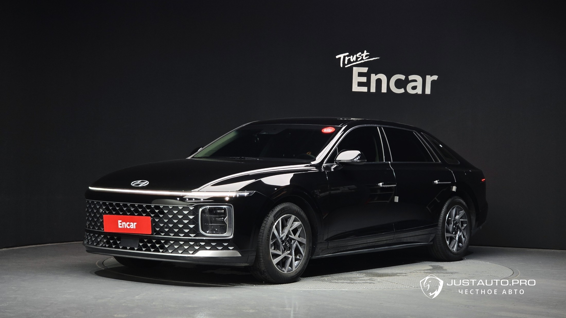 Автомобиль Hyundai Grandeur