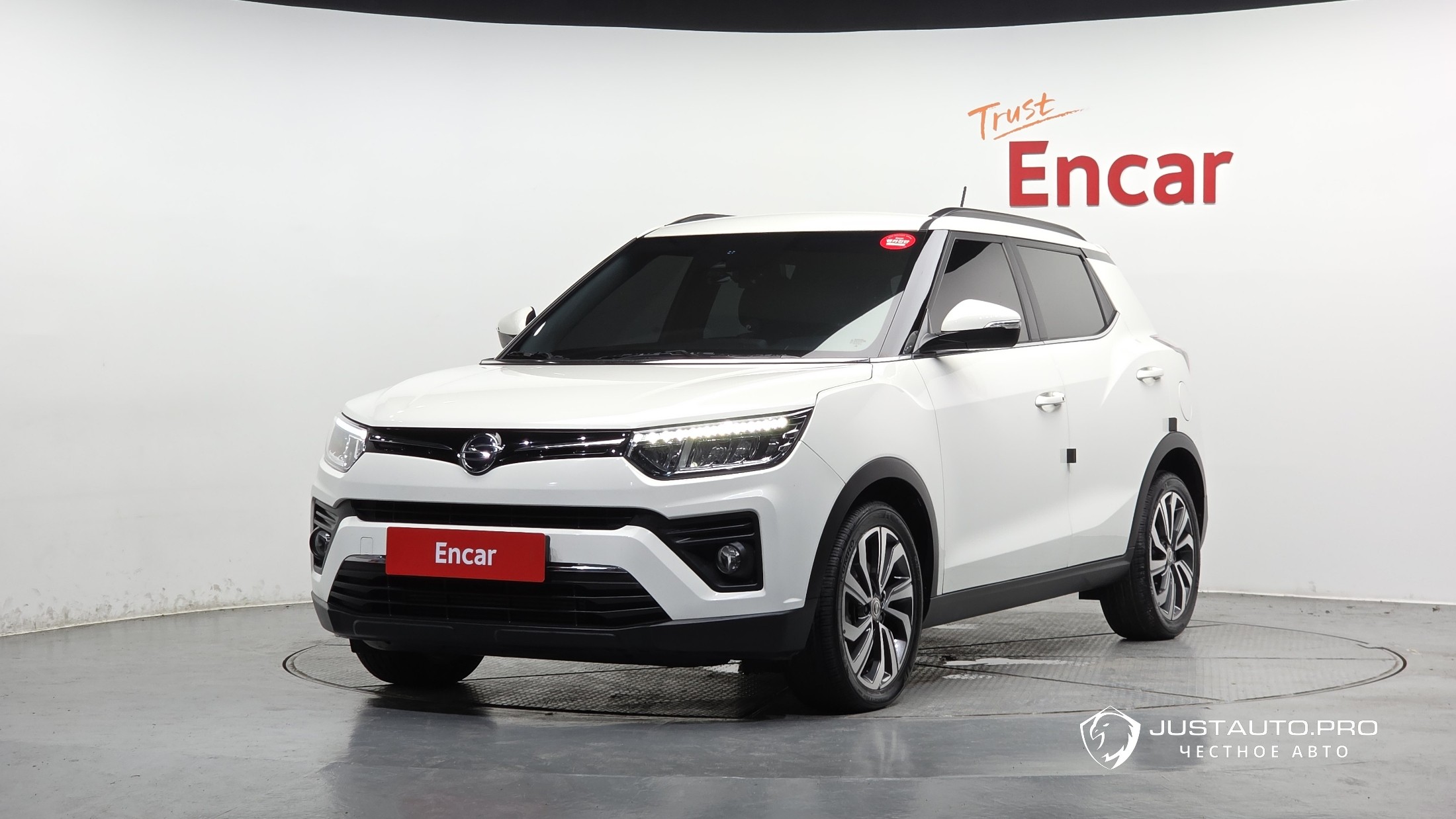Автомобиль KG_Mobility_Ssangyong TIBOLI
