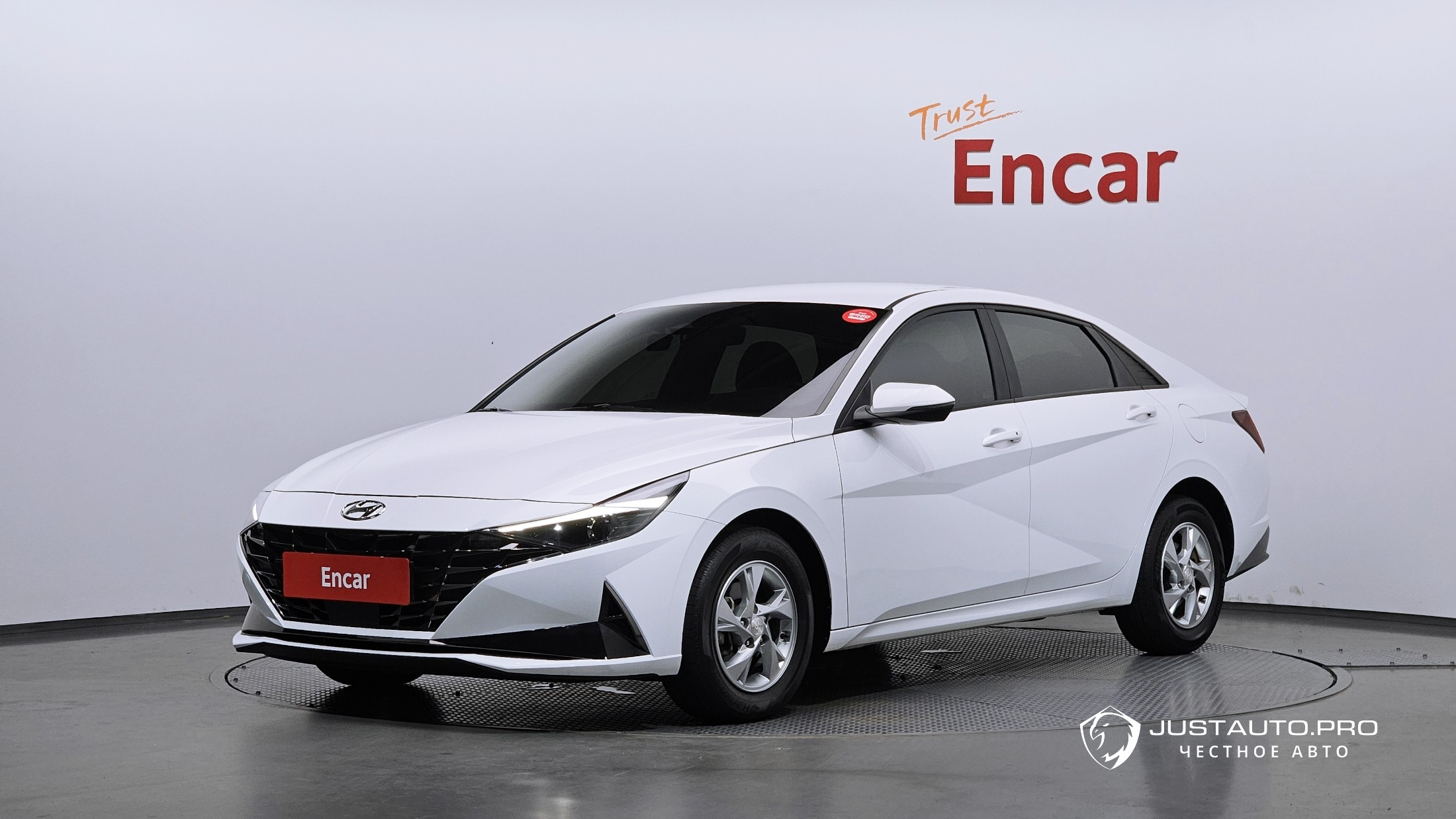 Автомобиль Hyundai AVANTE