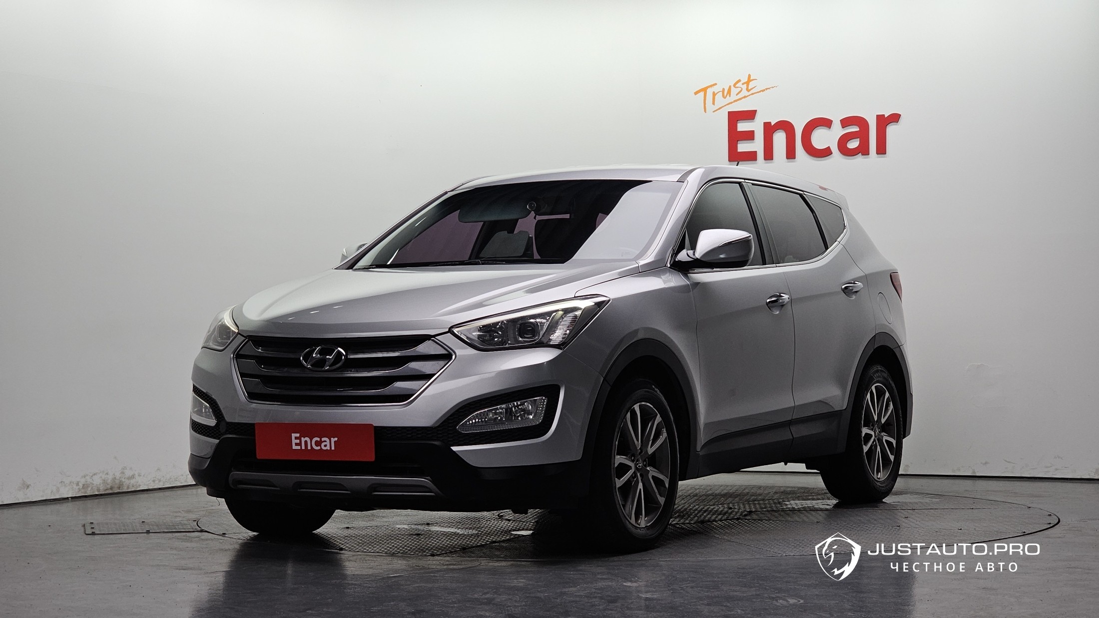Автомобиль Hyundai Santafe