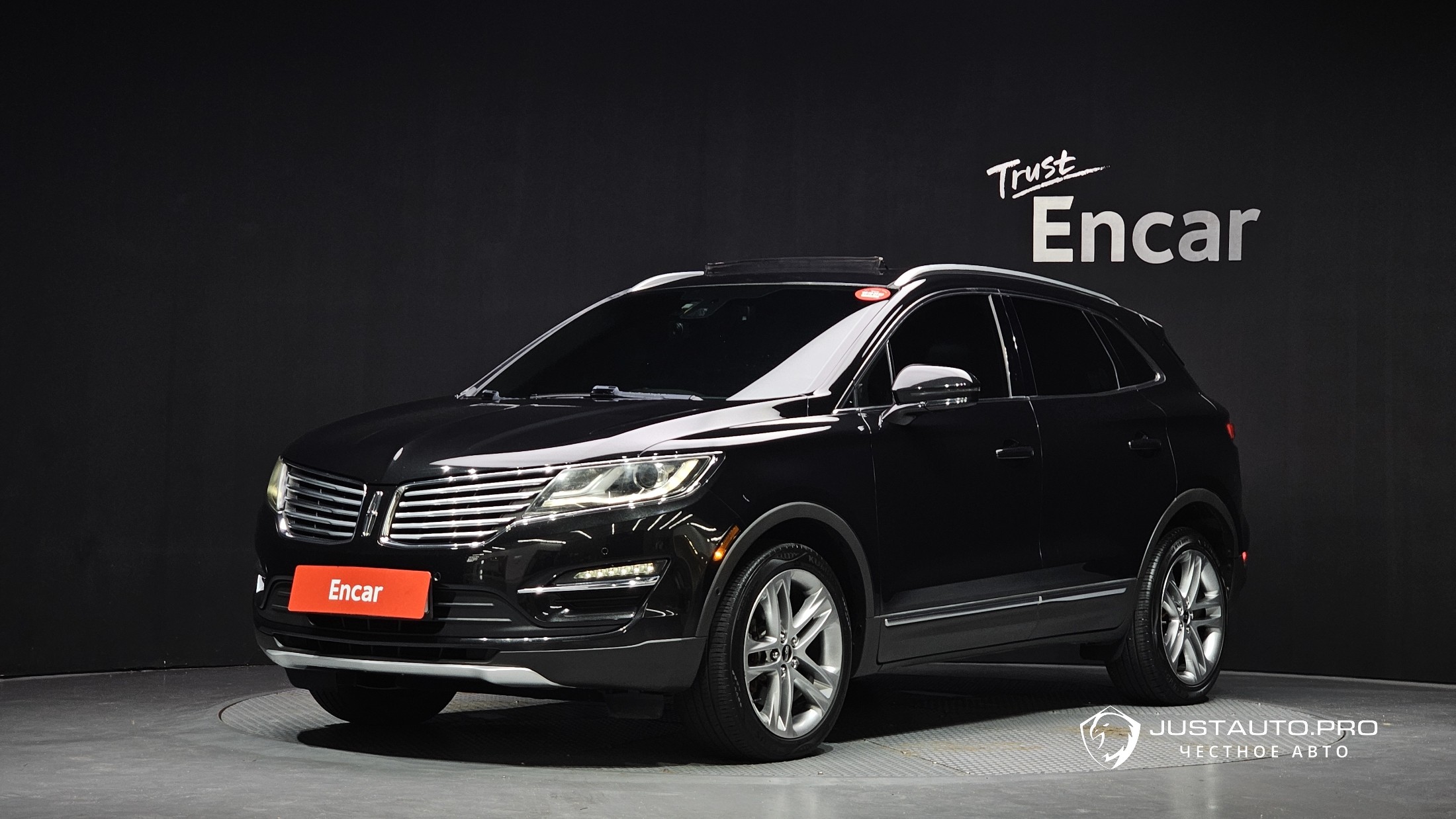 Автомобиль Lincoln MKC