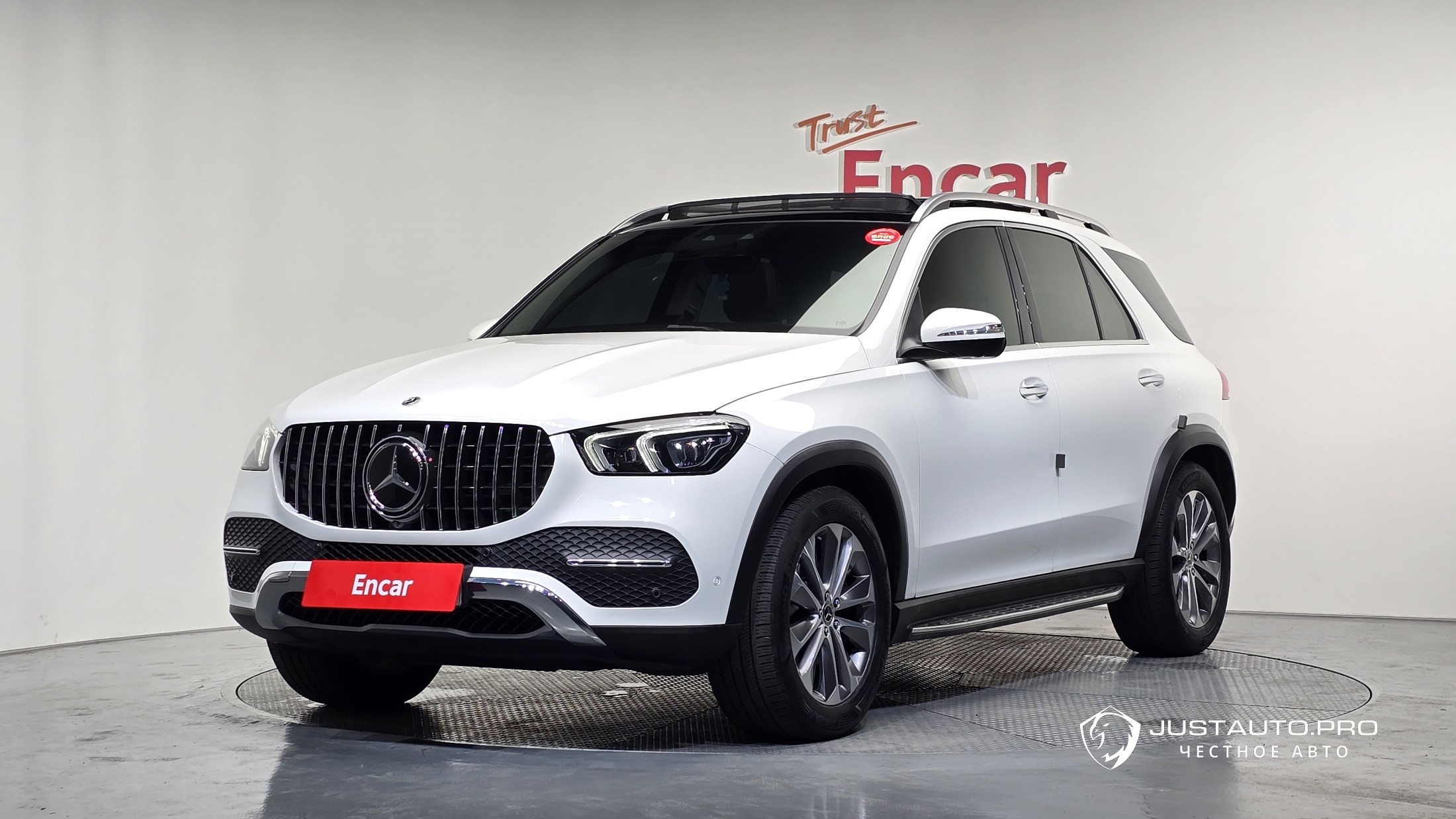 Автомобиль Mercedes-Benz GLE-Class