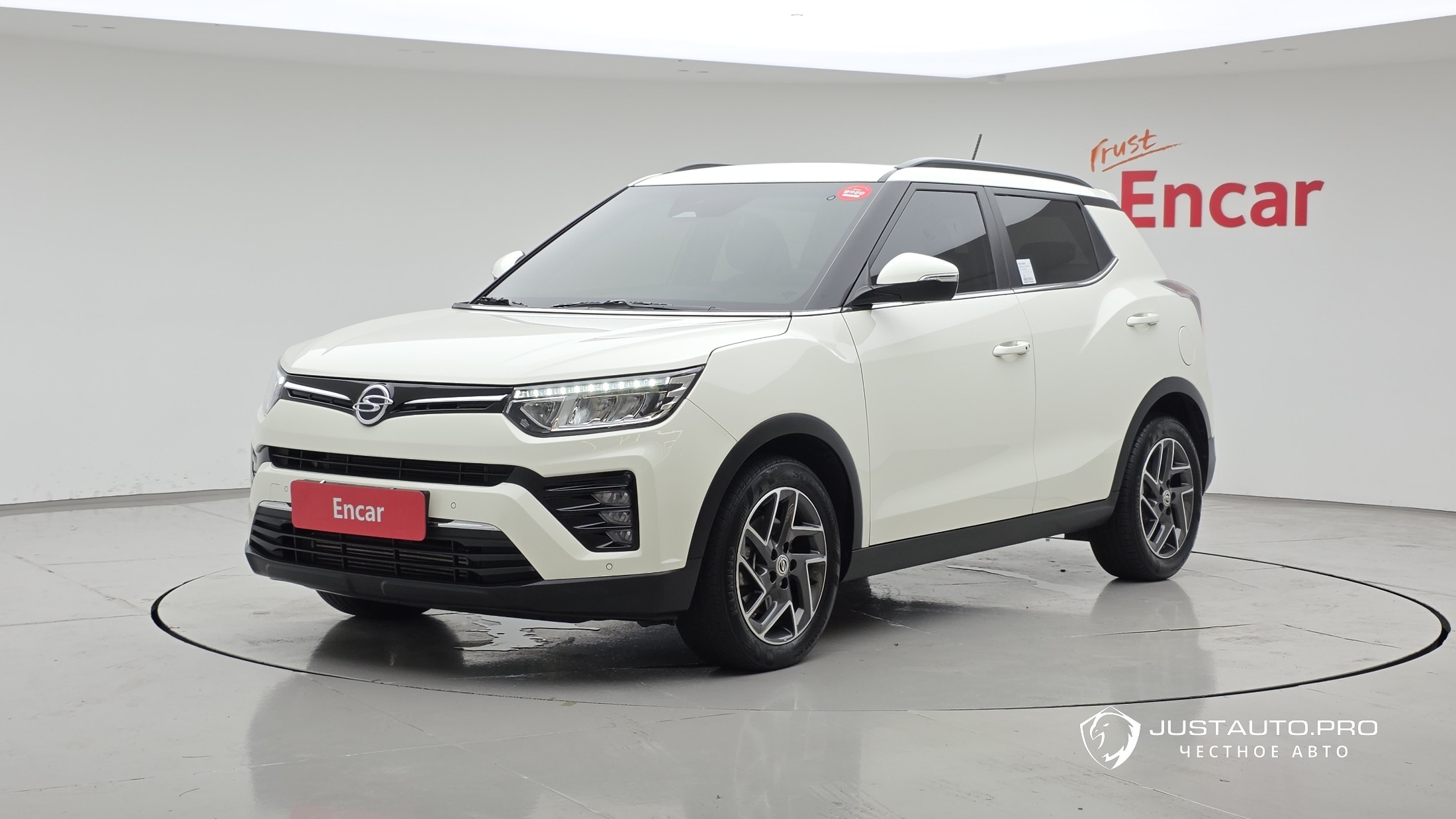 Автомобиль KG_Mobility_Ssangyong TIBOLI