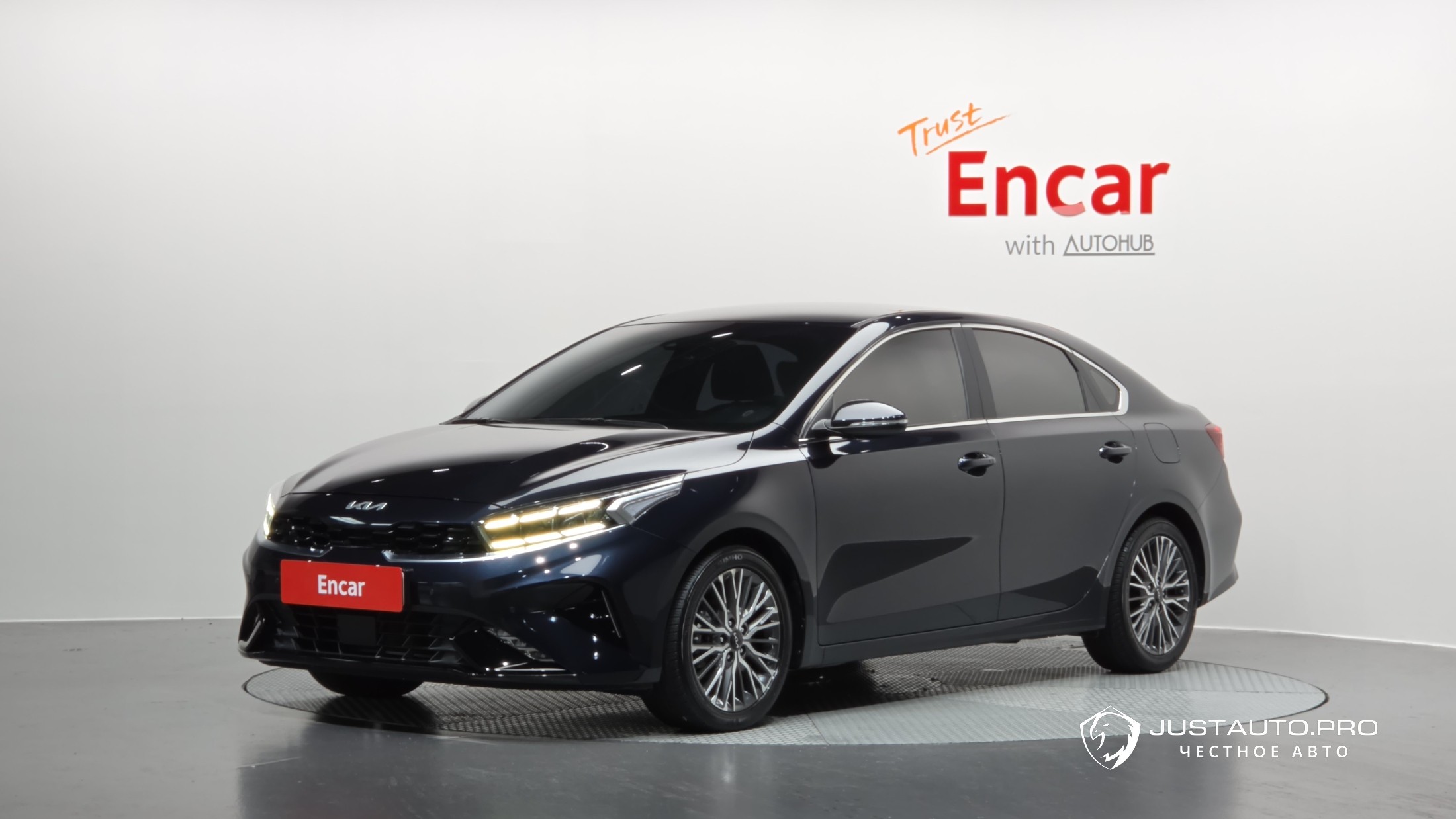 Автомобиль Kia K3