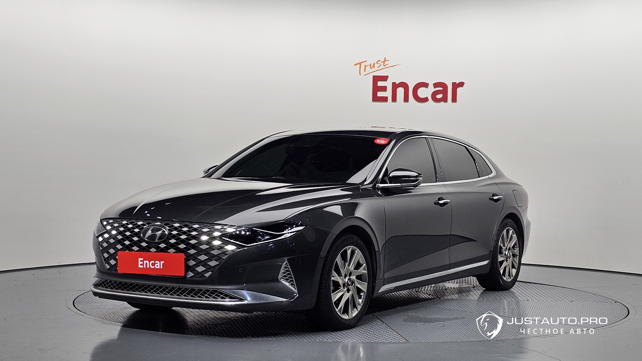 Автомобиль Hyundai Grandeur