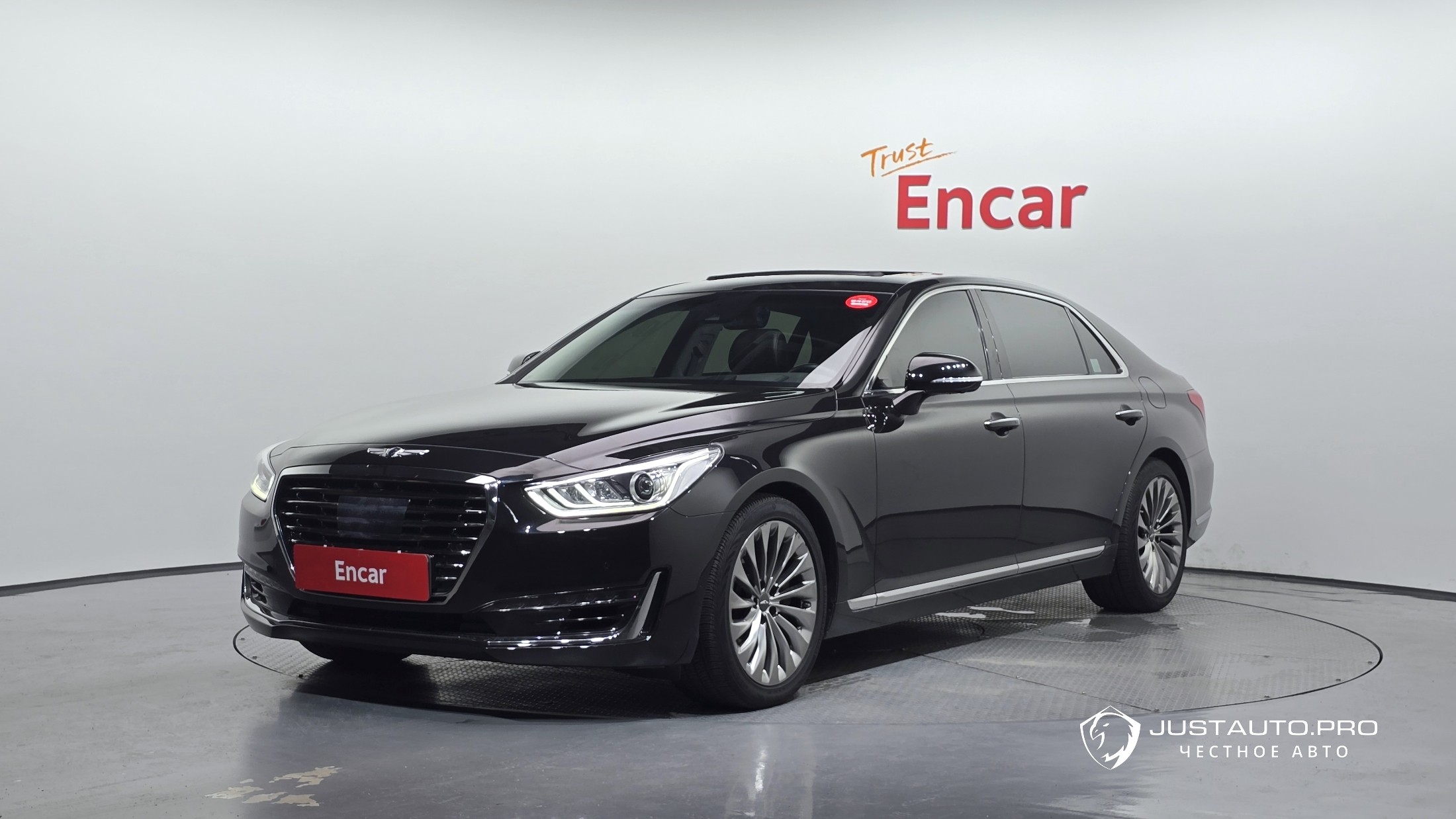 Автомобиль Genesis EQ900