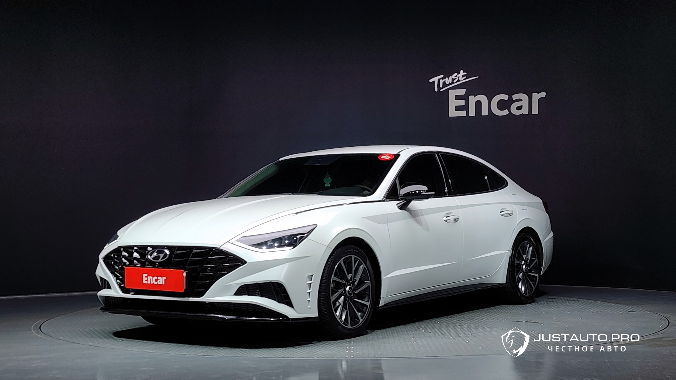 Автомобиль Hyundai Sonata