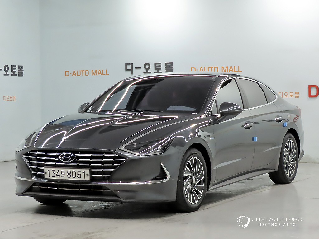 Автомобиль Hyundai Sonata