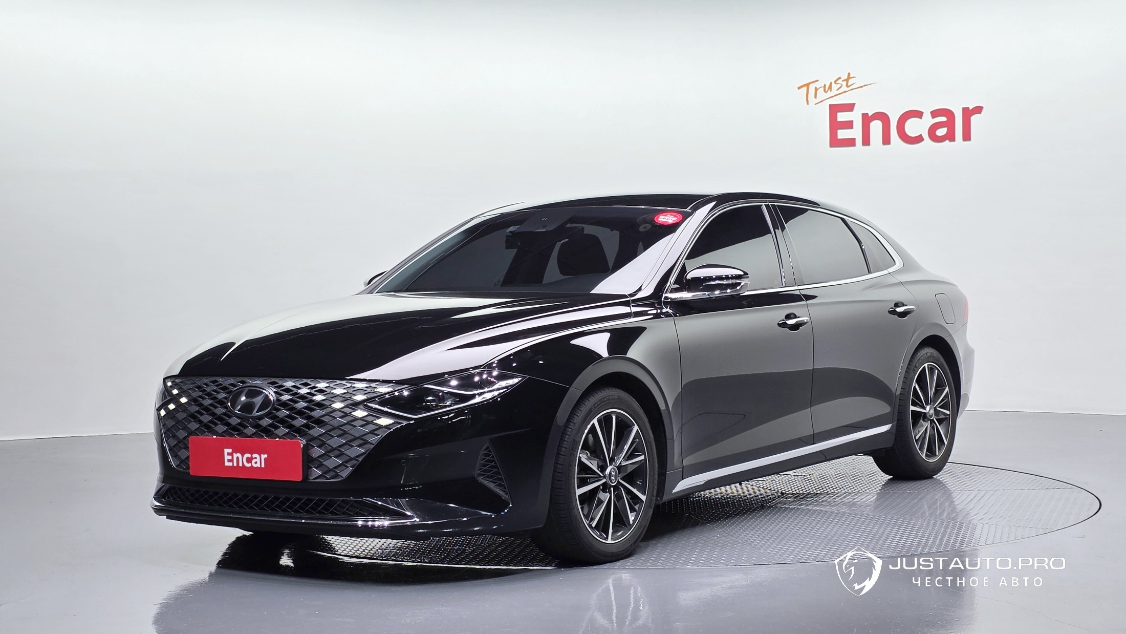 Автомобиль Hyundai Grandeur