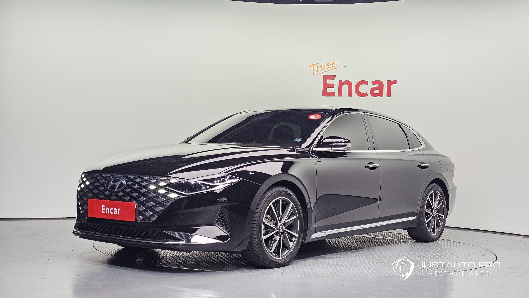 Автомобиль Hyundai Grandeur