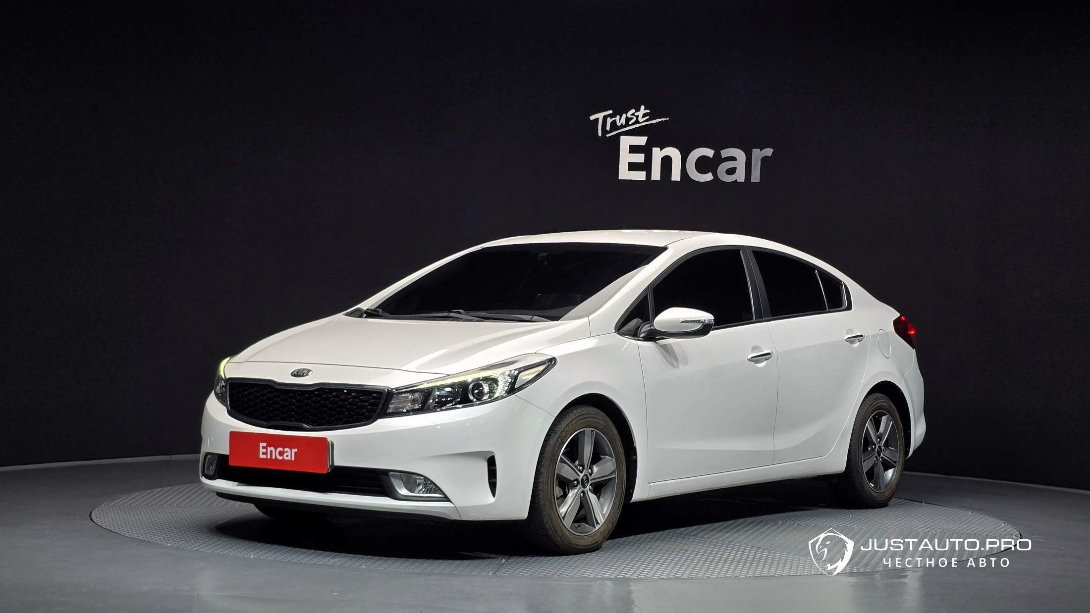 Автомобиль Kia K3