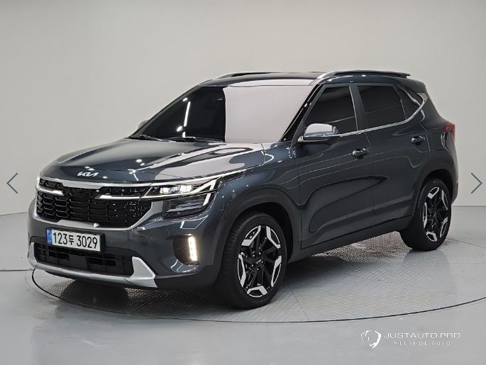 Автомобиль Kia Seltos