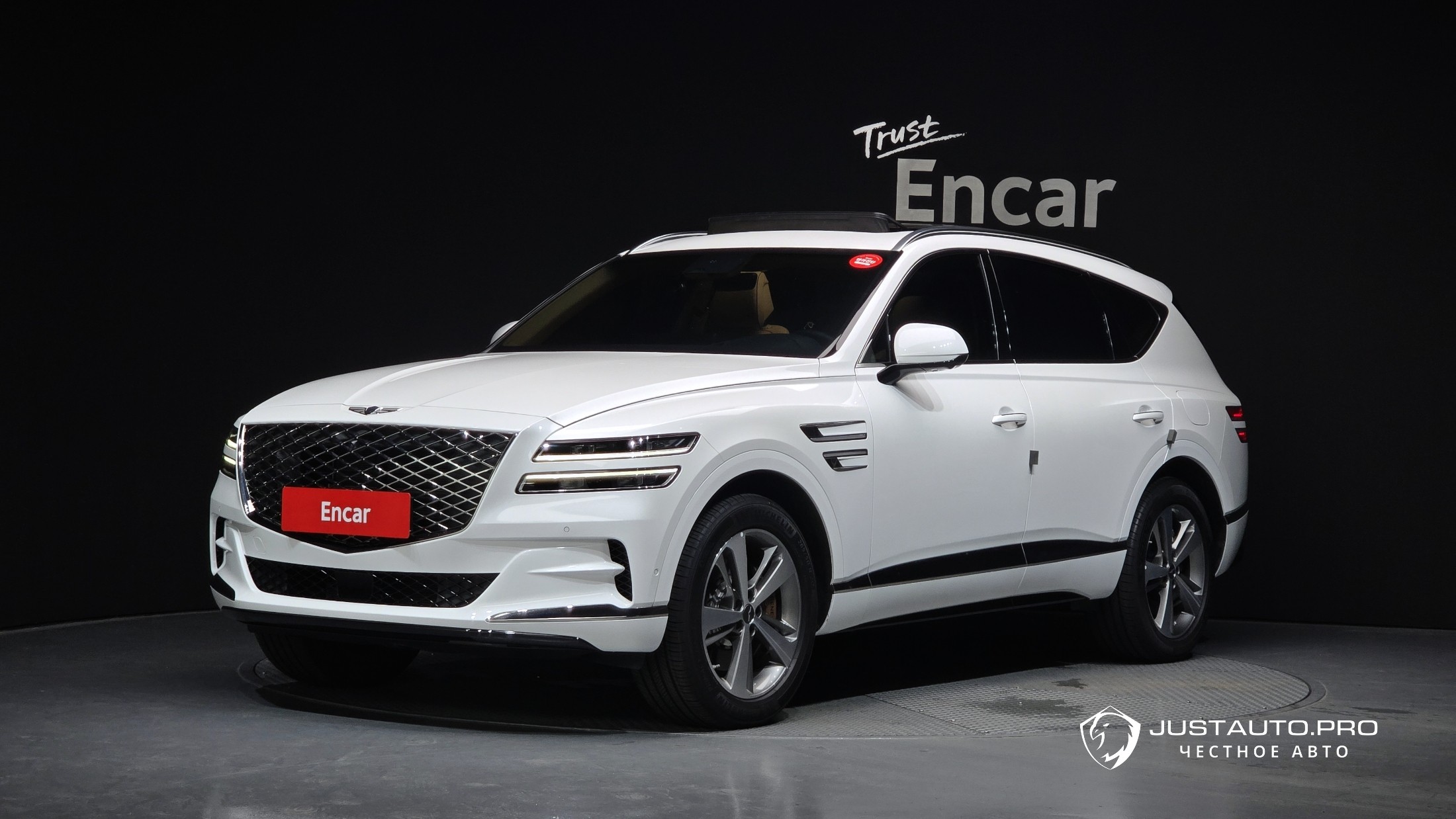 Автомобиль Genesis GV80