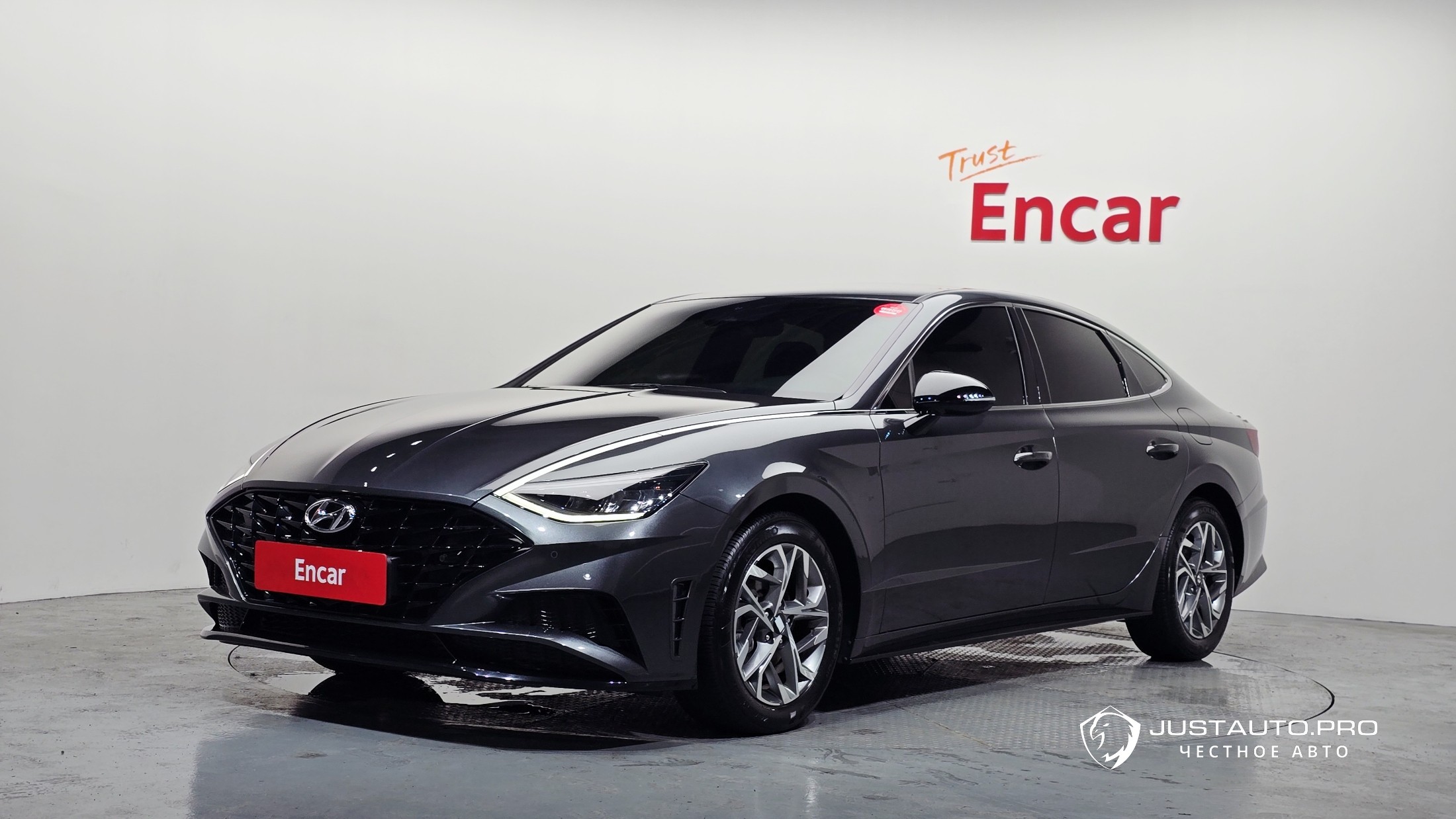 Автомобиль Hyundai Sonata