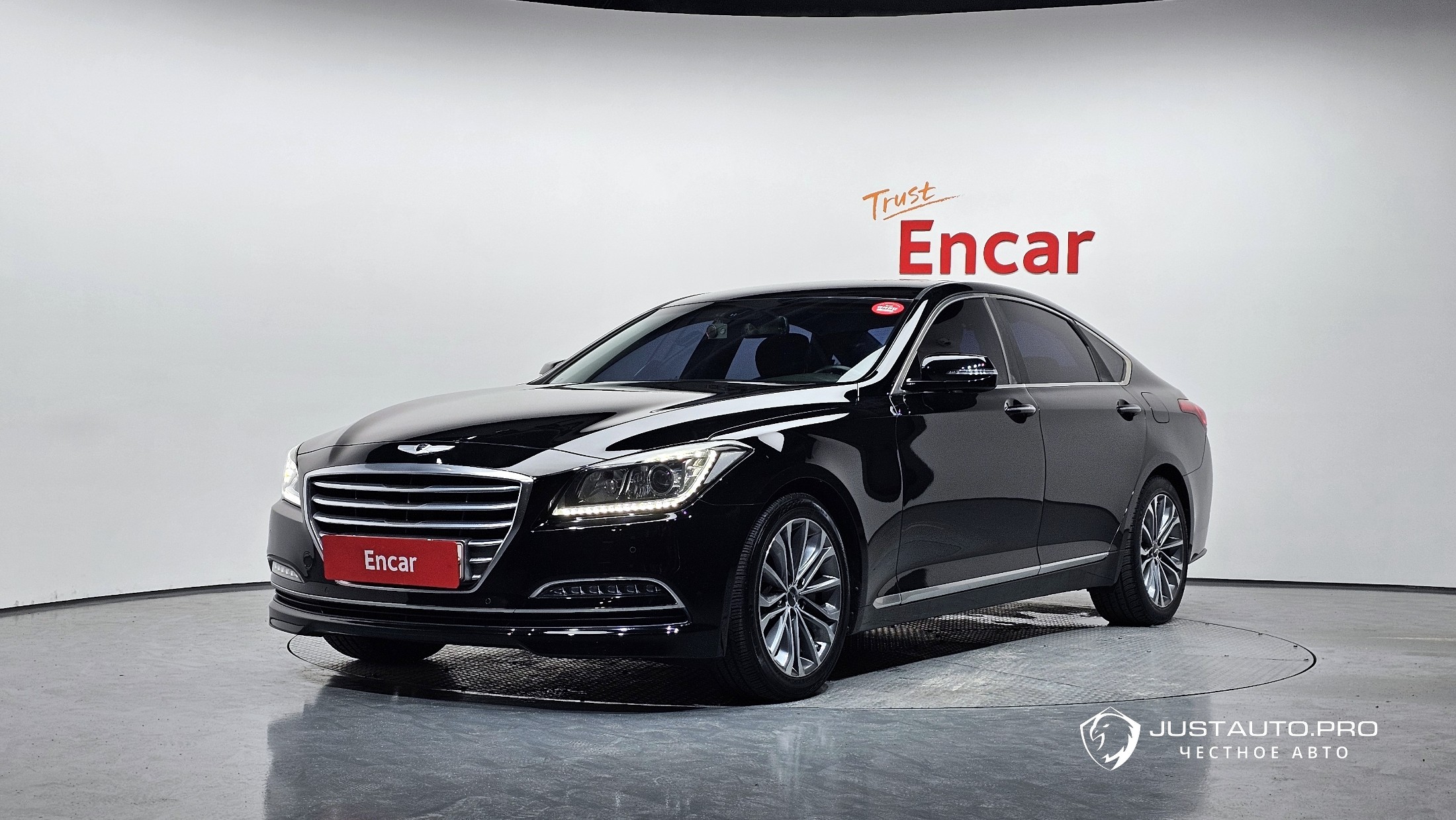 Автомобиль Hyundai Genesis