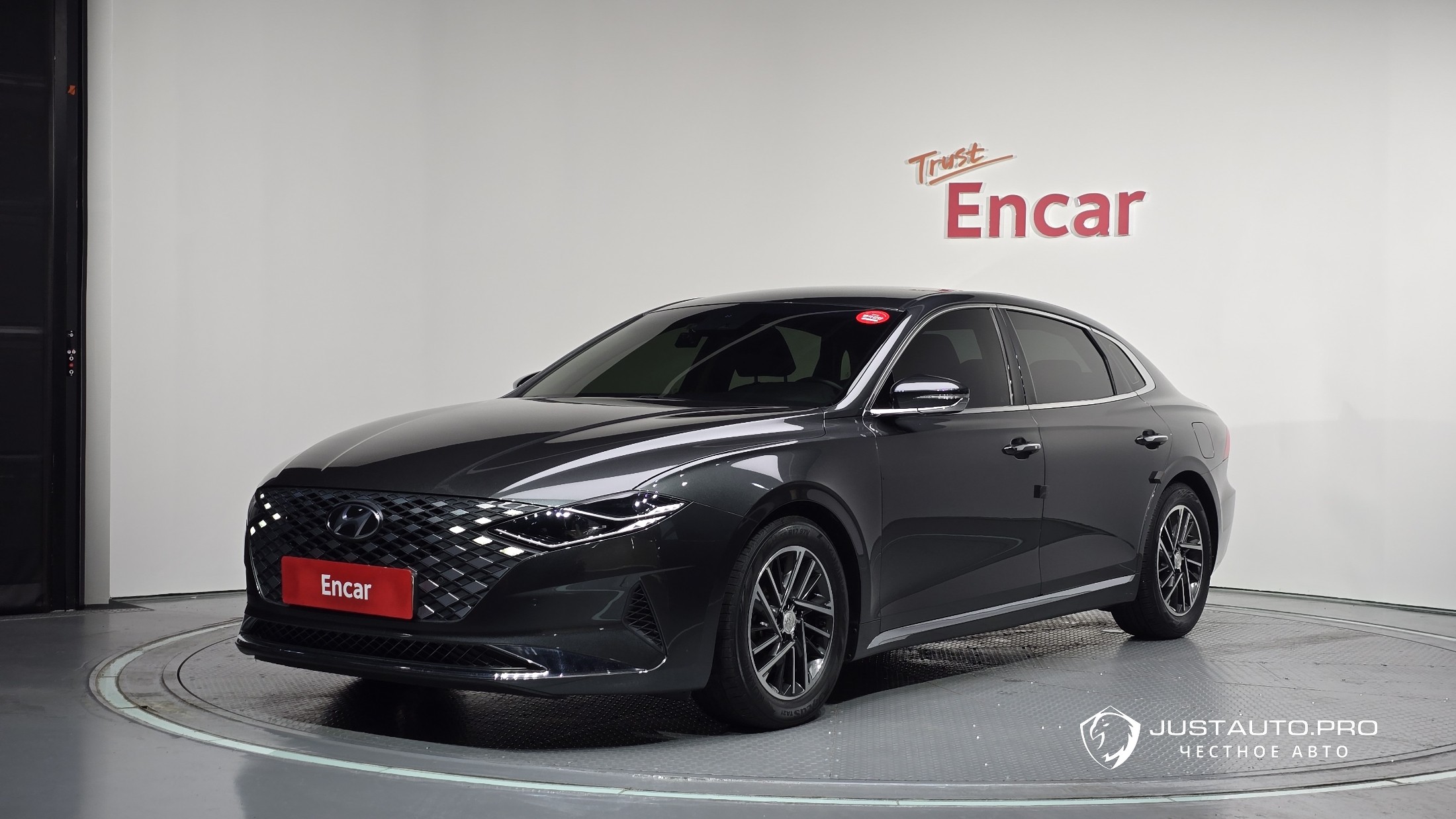 Автомобиль Hyundai Grandeur