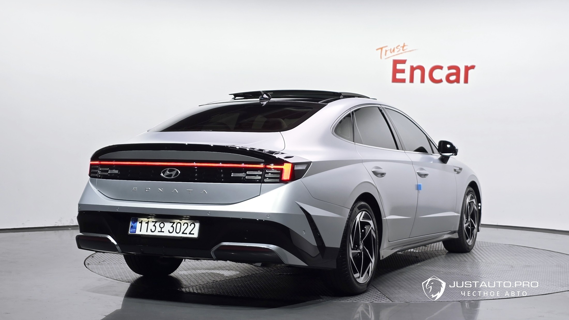 Автомобиль Hyundai Sonata