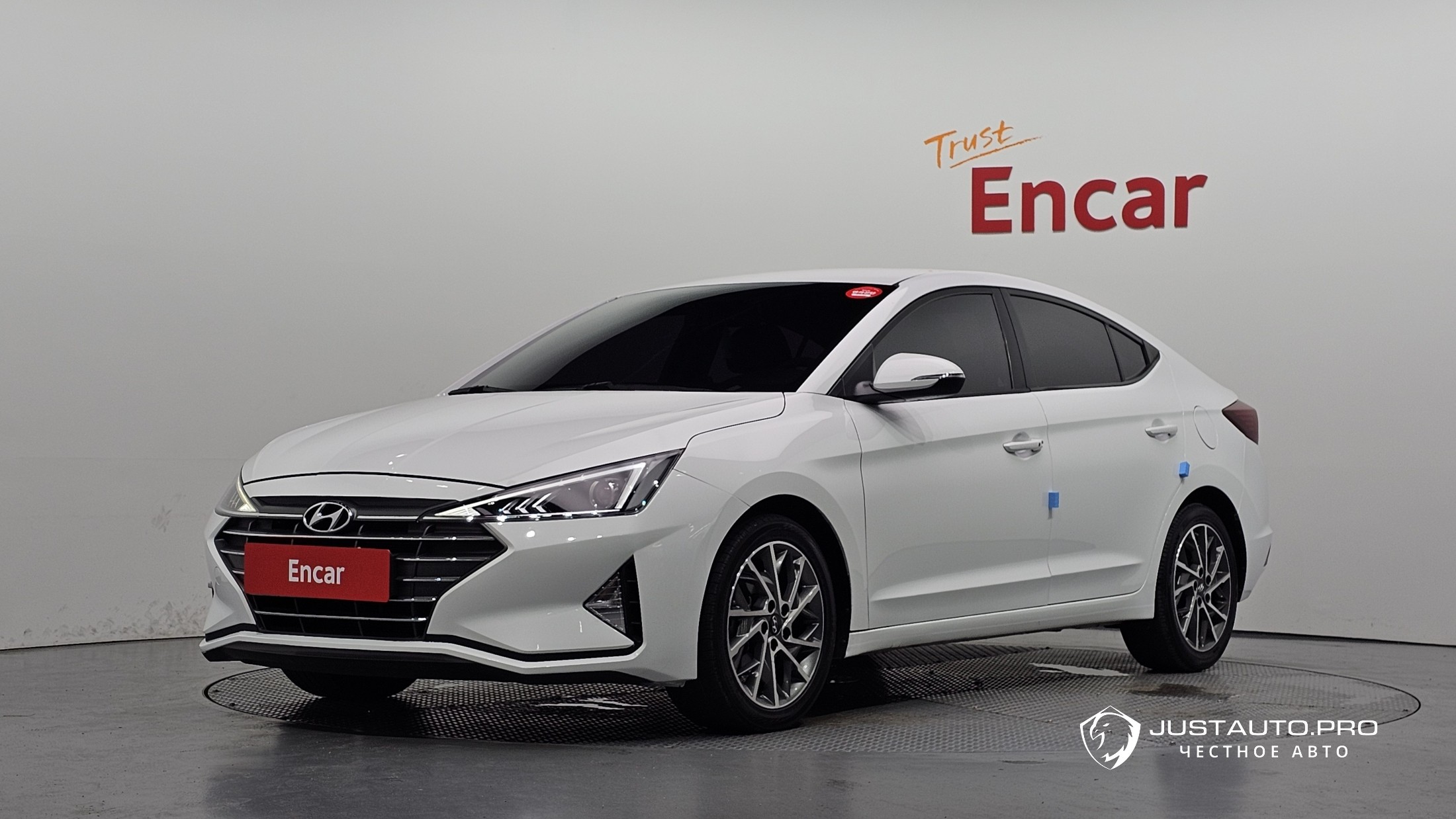 Автомобиль Hyundai AVANTE