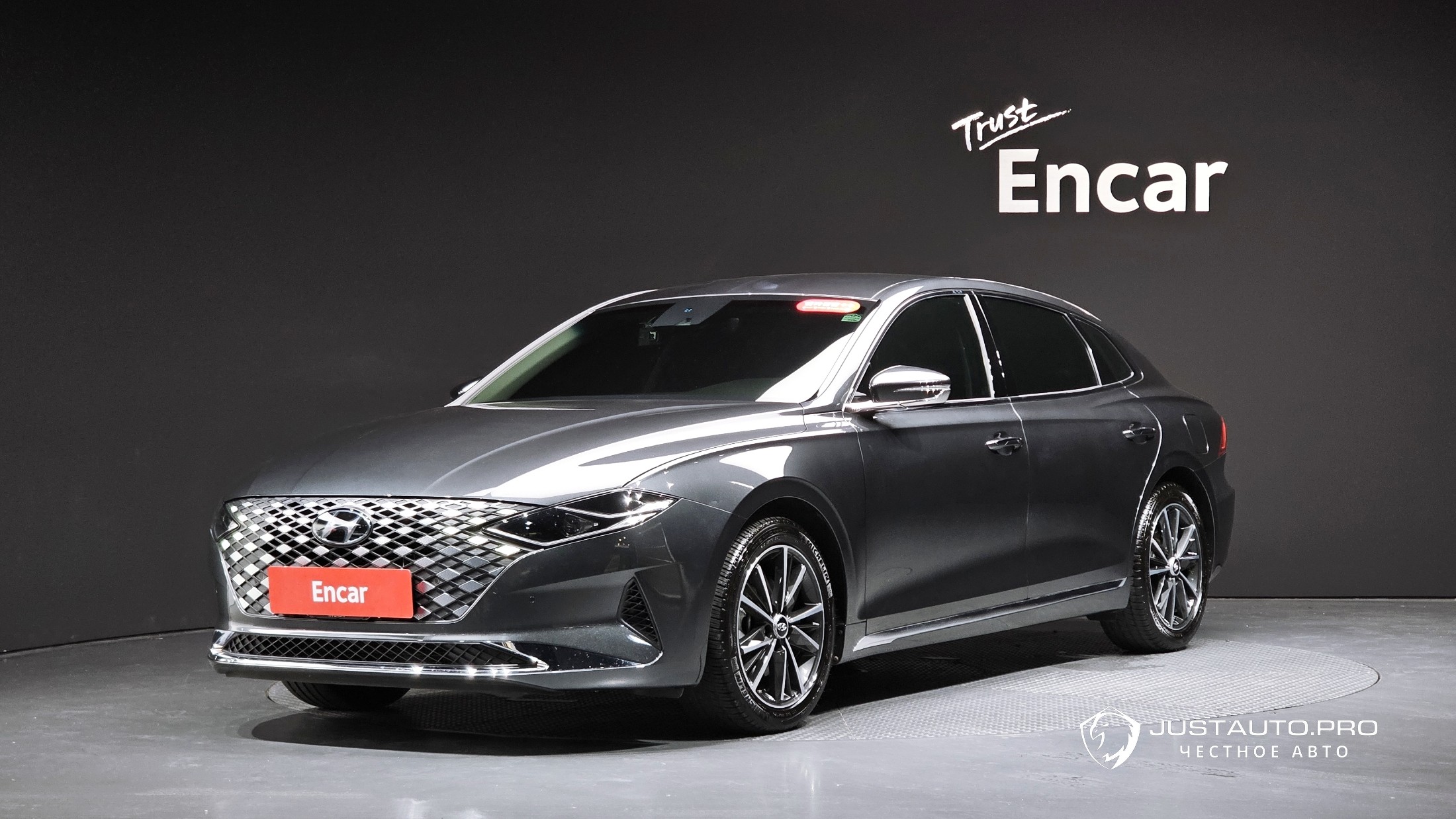 Автомобиль Hyundai Grandeur