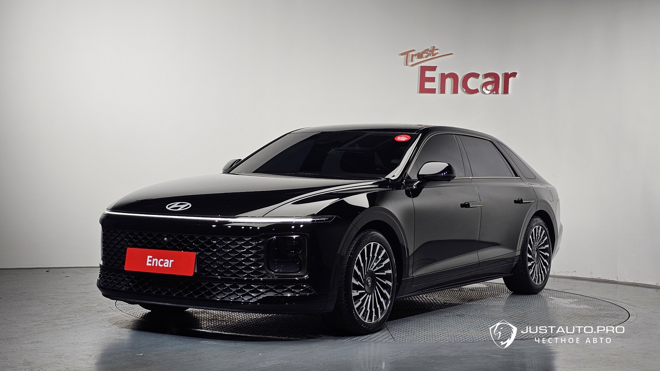 Автомобиль Hyundai Grandeur