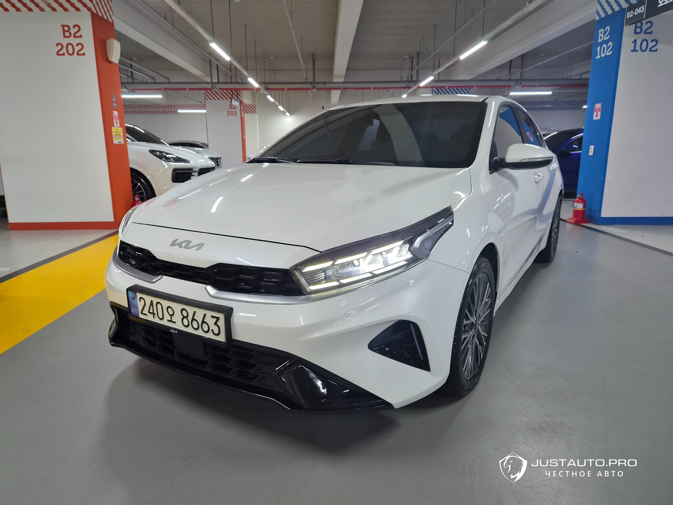 Автомобиль Kia K3