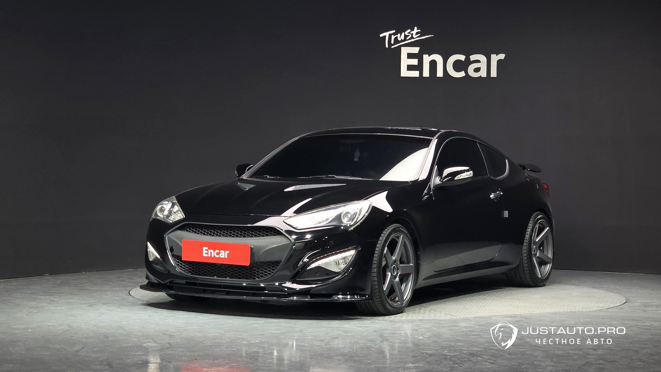 Автомобиль Hyundai Genesis
