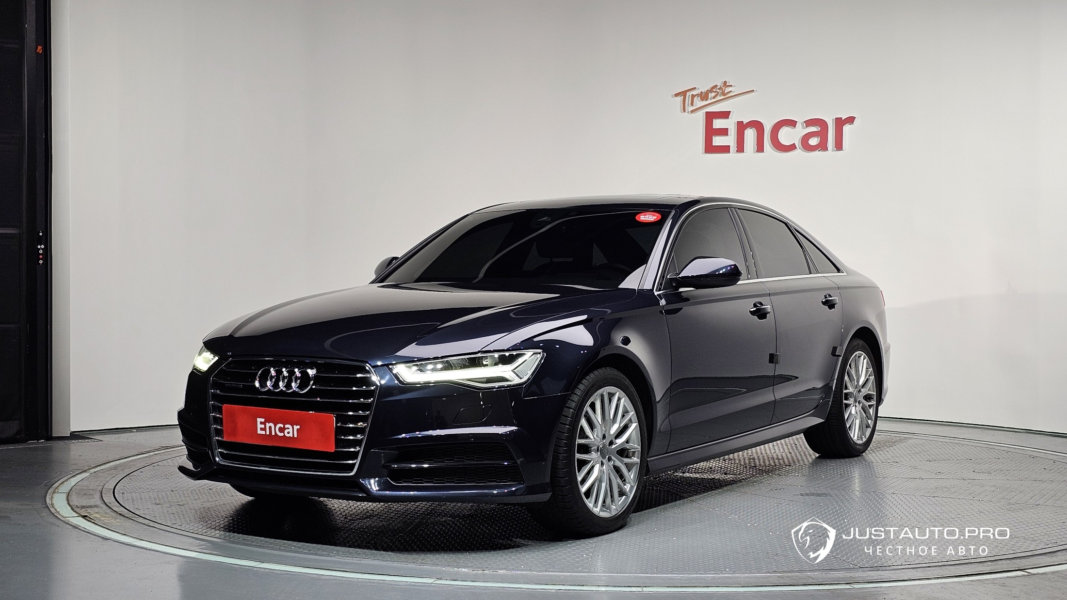 Автомобиль Audi A6