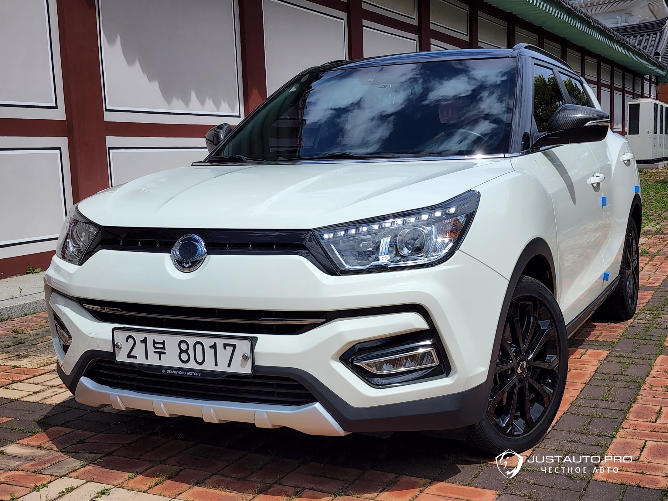 Автомобиль KG_Mobility_Ssangyong TIBOLI