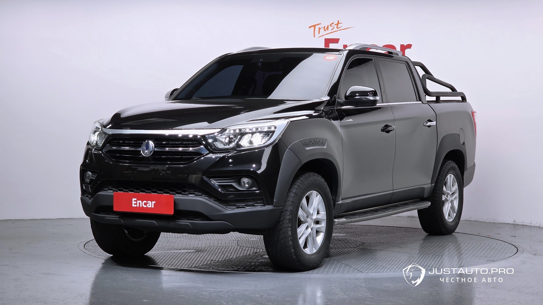 Автомобиль KG_Mobility_Ssangyong Rexton