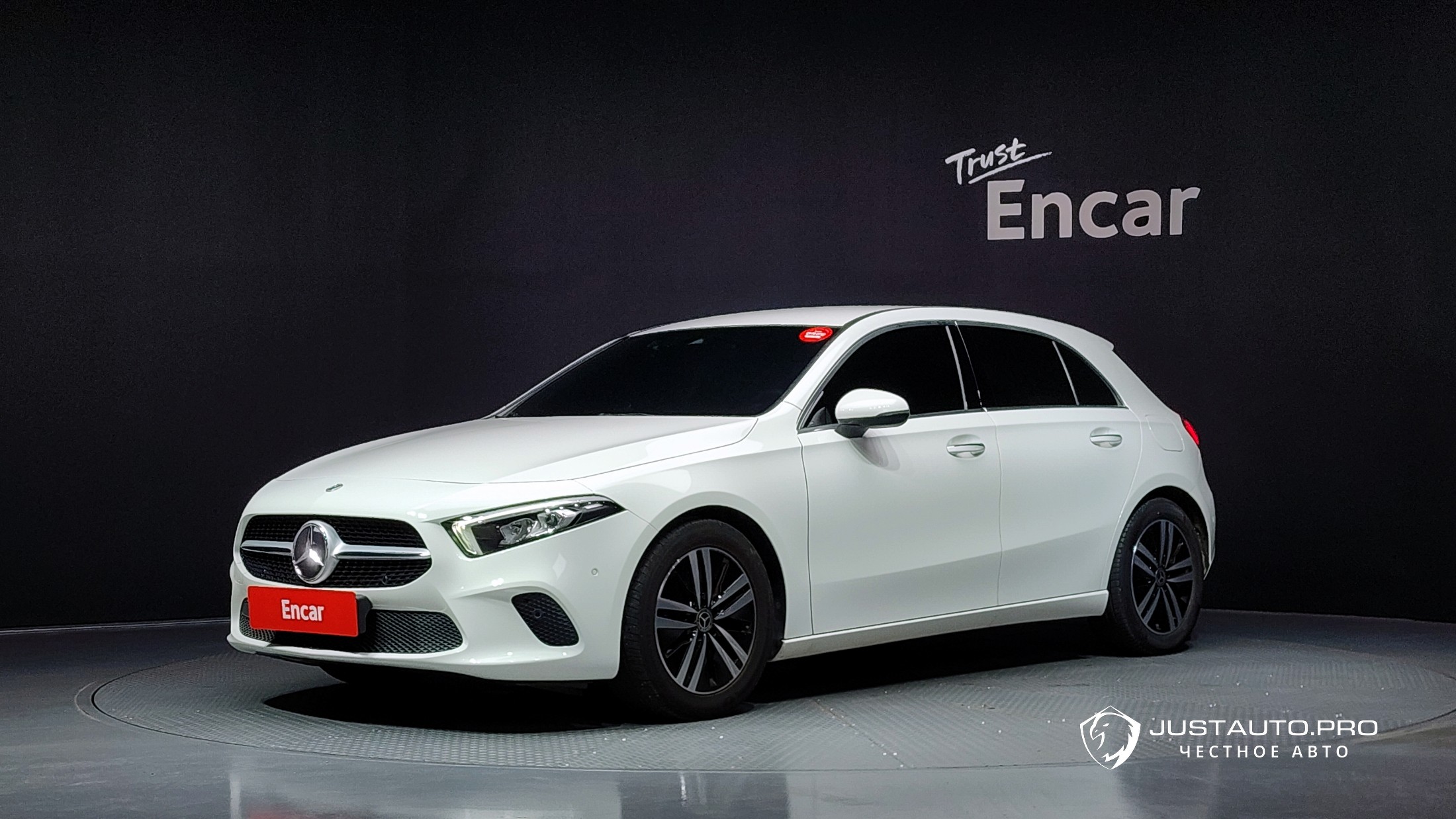 Автомобиль Mercedes-Benz A-Class