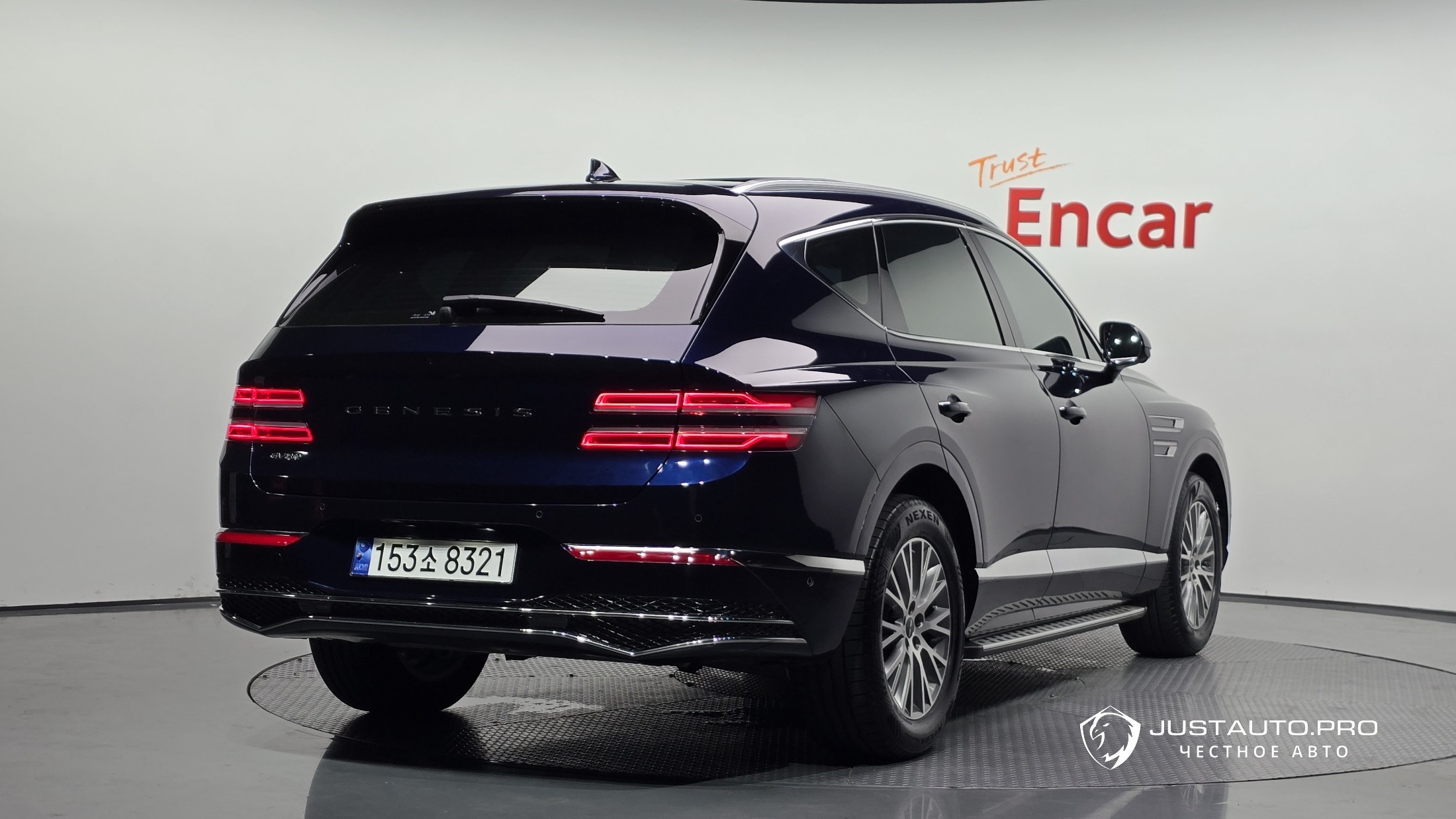 Автомобиль Genesis GV80