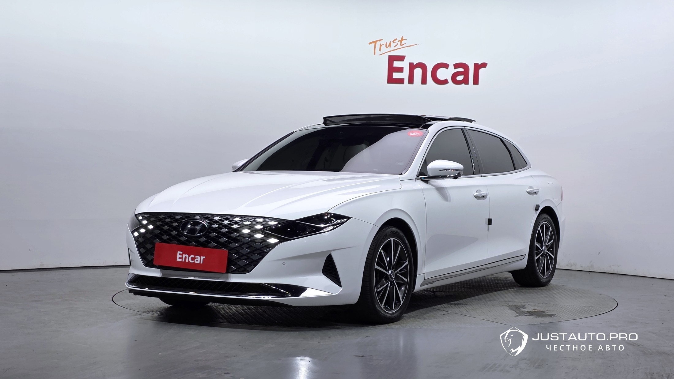 Автомобиль Hyundai Grandeur