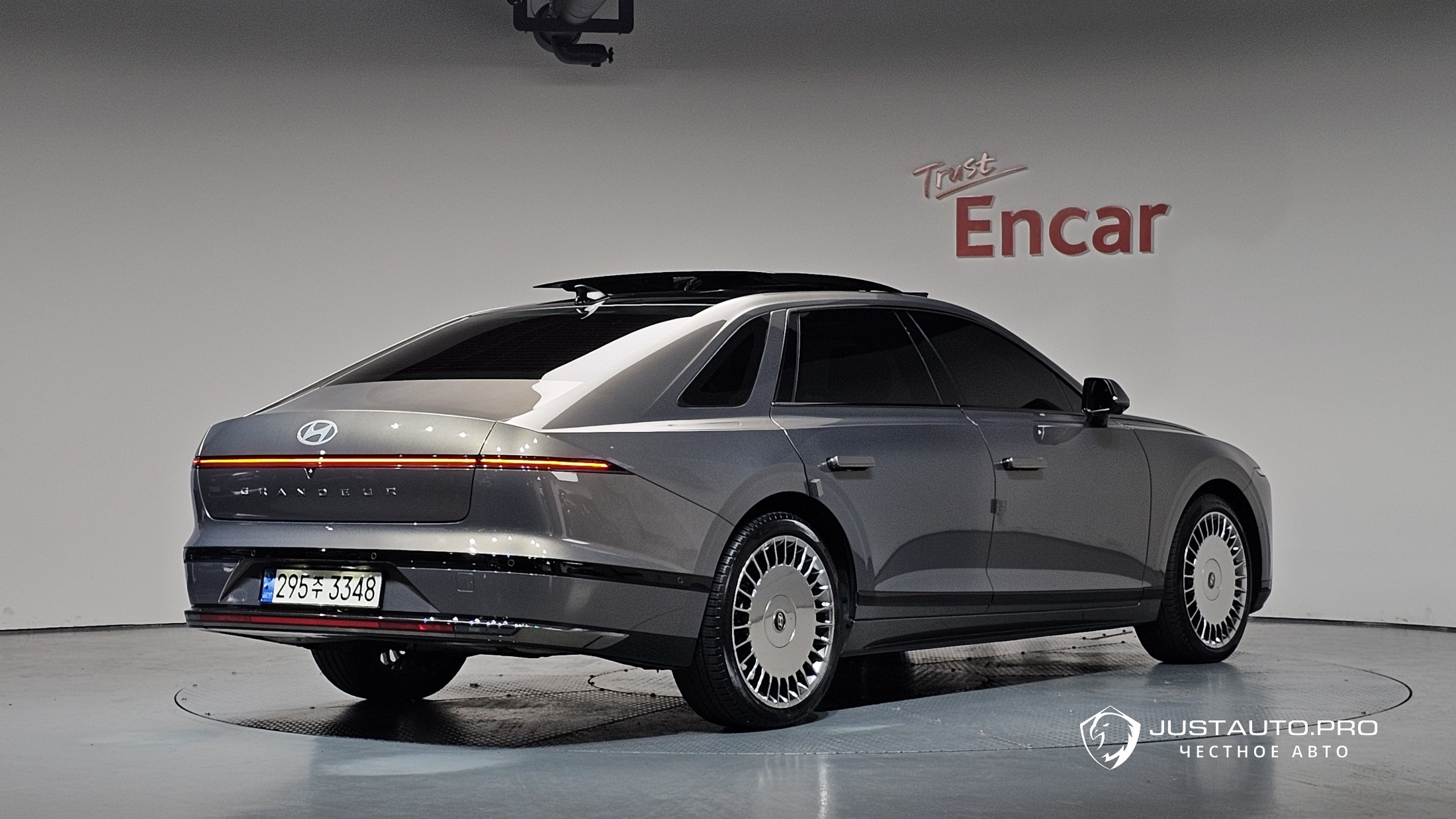 Автомобиль Hyundai Grandeur