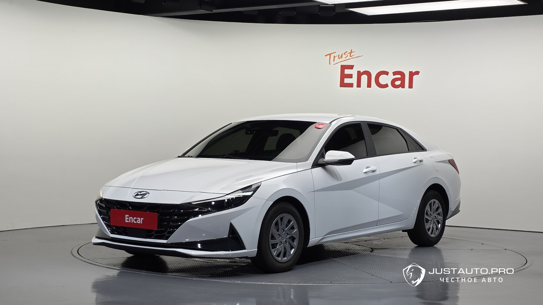 Автомобиль Hyundai AVANTE