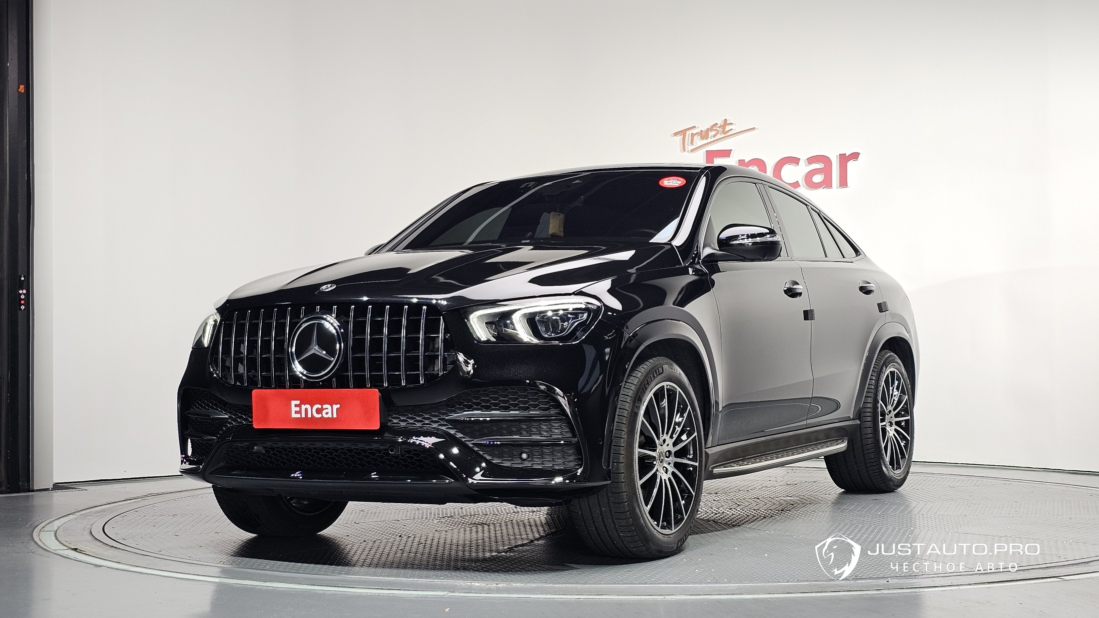 Автомобиль Mercedes-Benz GLE-Class
